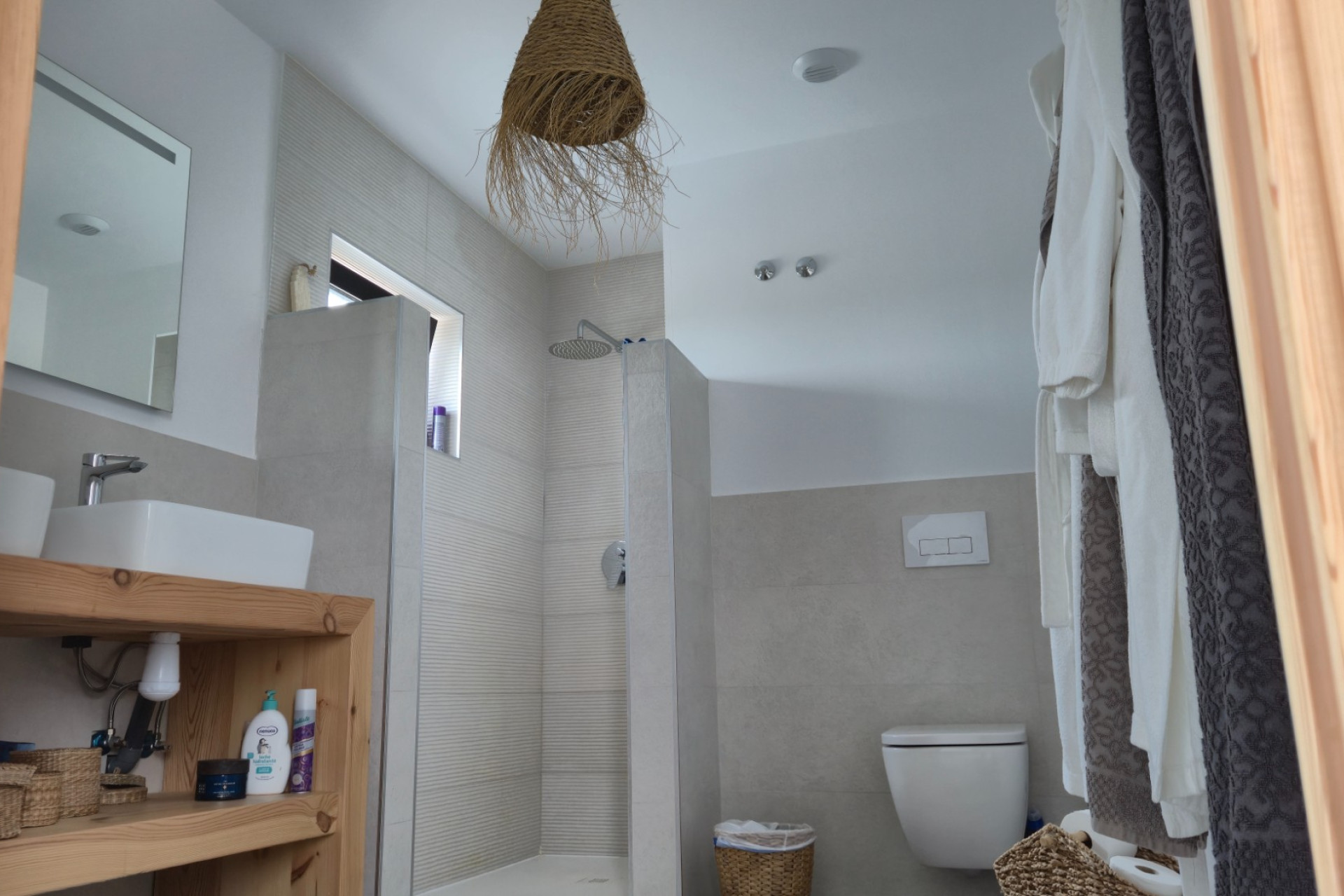 Resale - Commercial -
Almansa