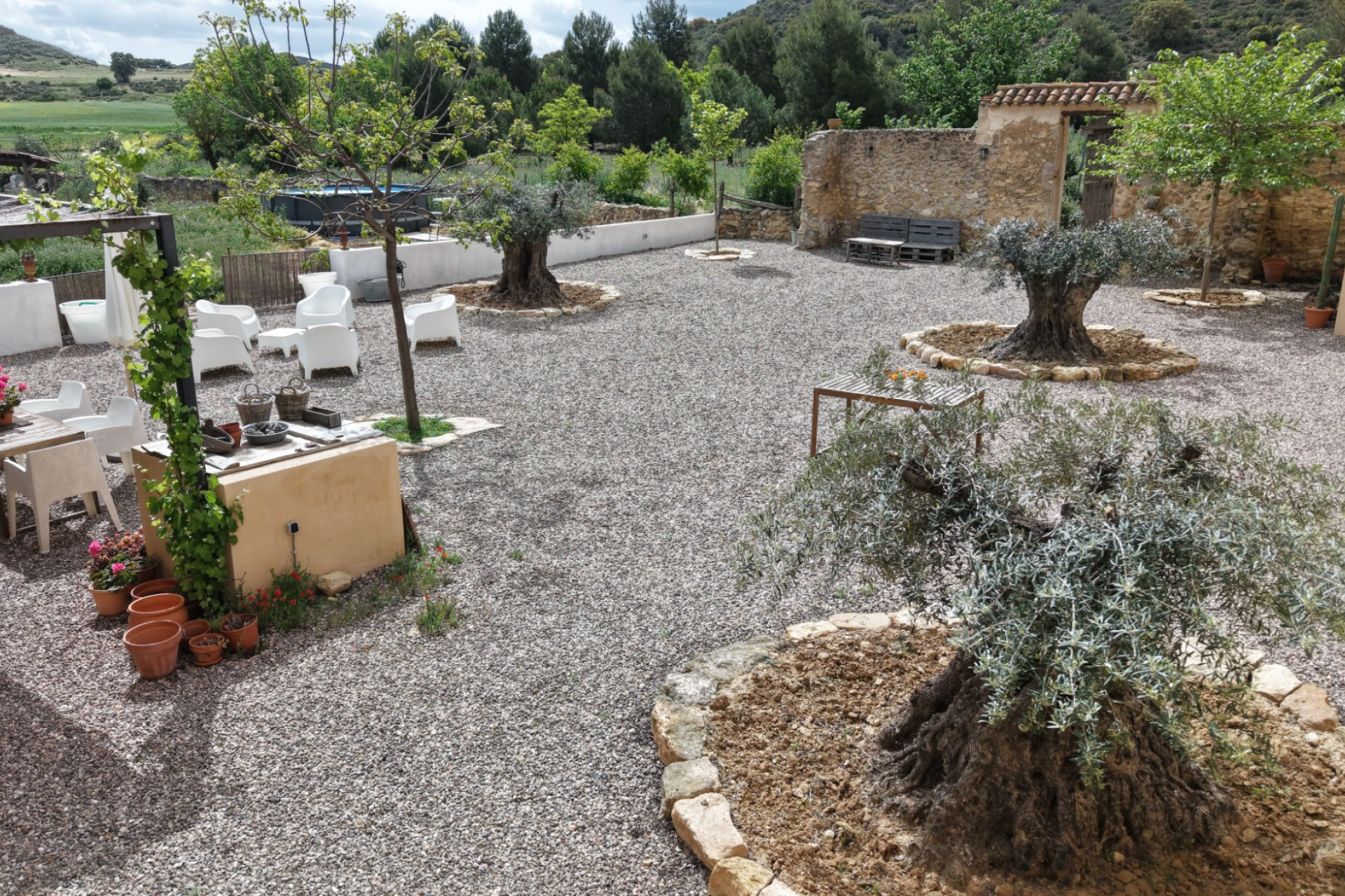 Resale - Commercial -
Almansa