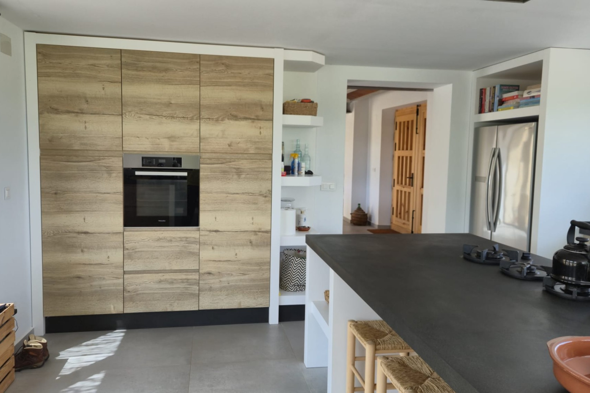 Resale - Commercial -
Almansa