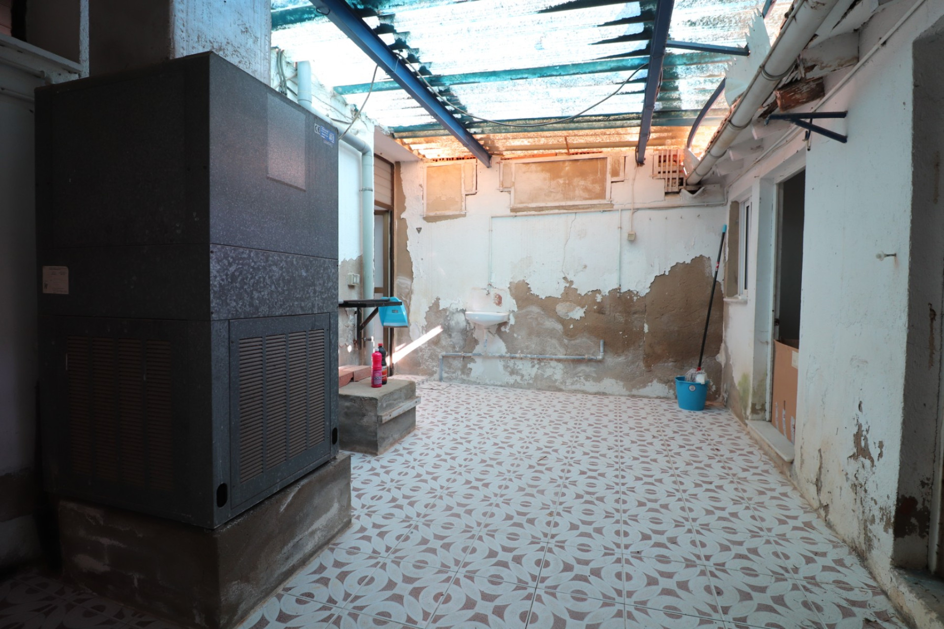 Resale - Commercial -
Benijofar - Benijofar - Village