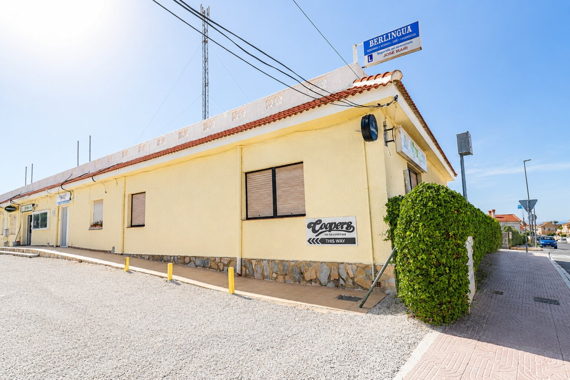 Resale - Commercial -
Ciudad Quesada