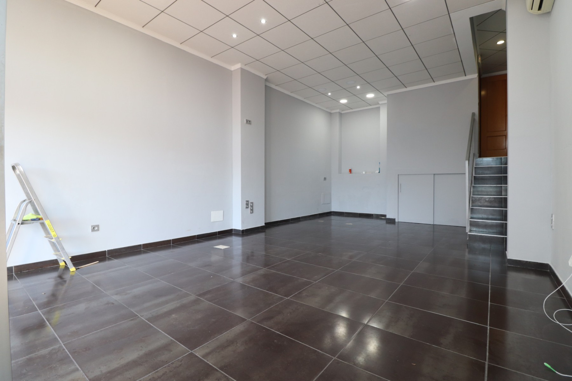 Resale - Commercial -
Formentera del Segura - Formentera - Village