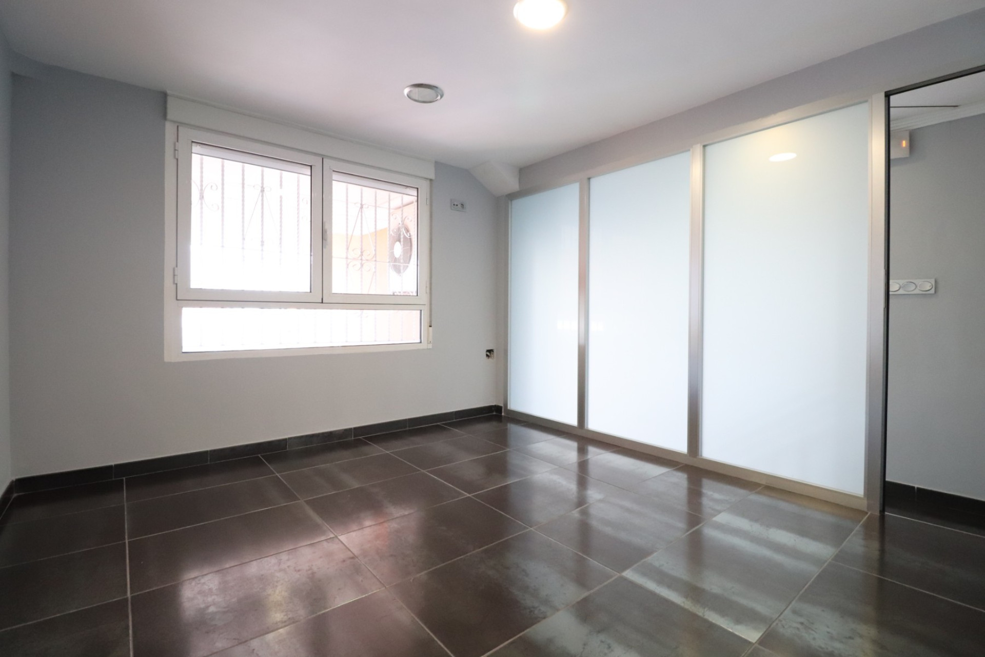 Resale - Commercial -
Formentera del Segura - Formentera - Village