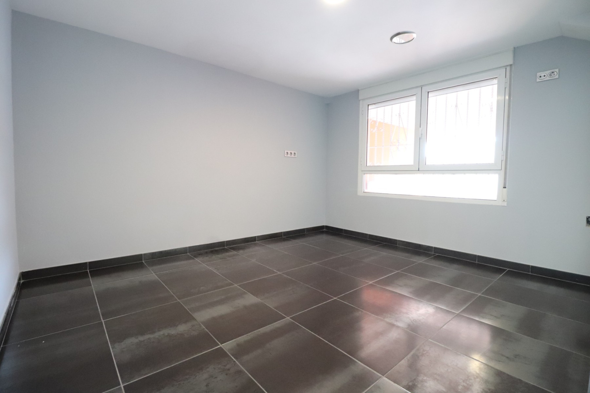 Resale - Commercial -
Formentera del Segura - Formentera - Village