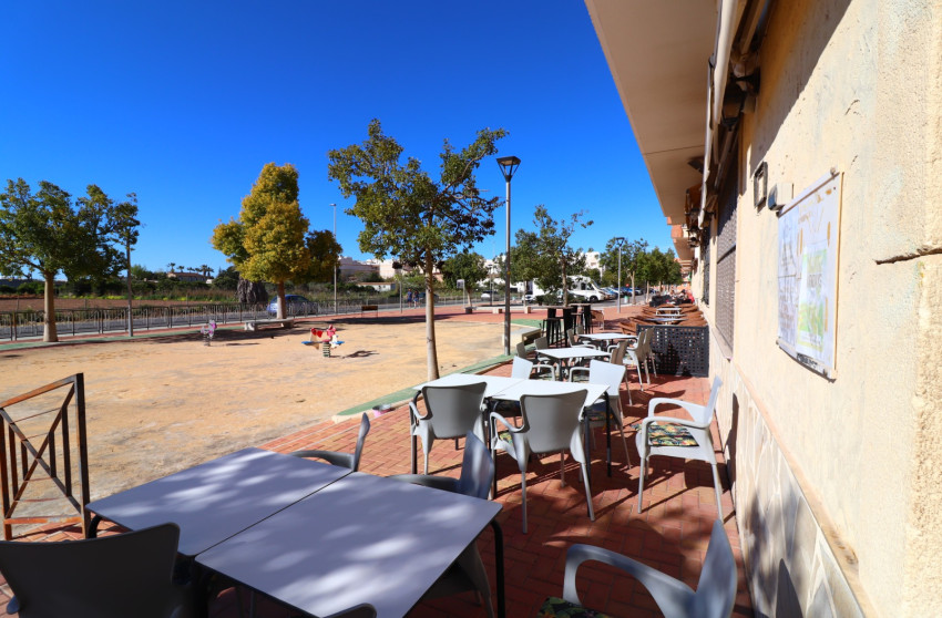 Resale - Commercial -
Formentera del Segura - Formentera - Village