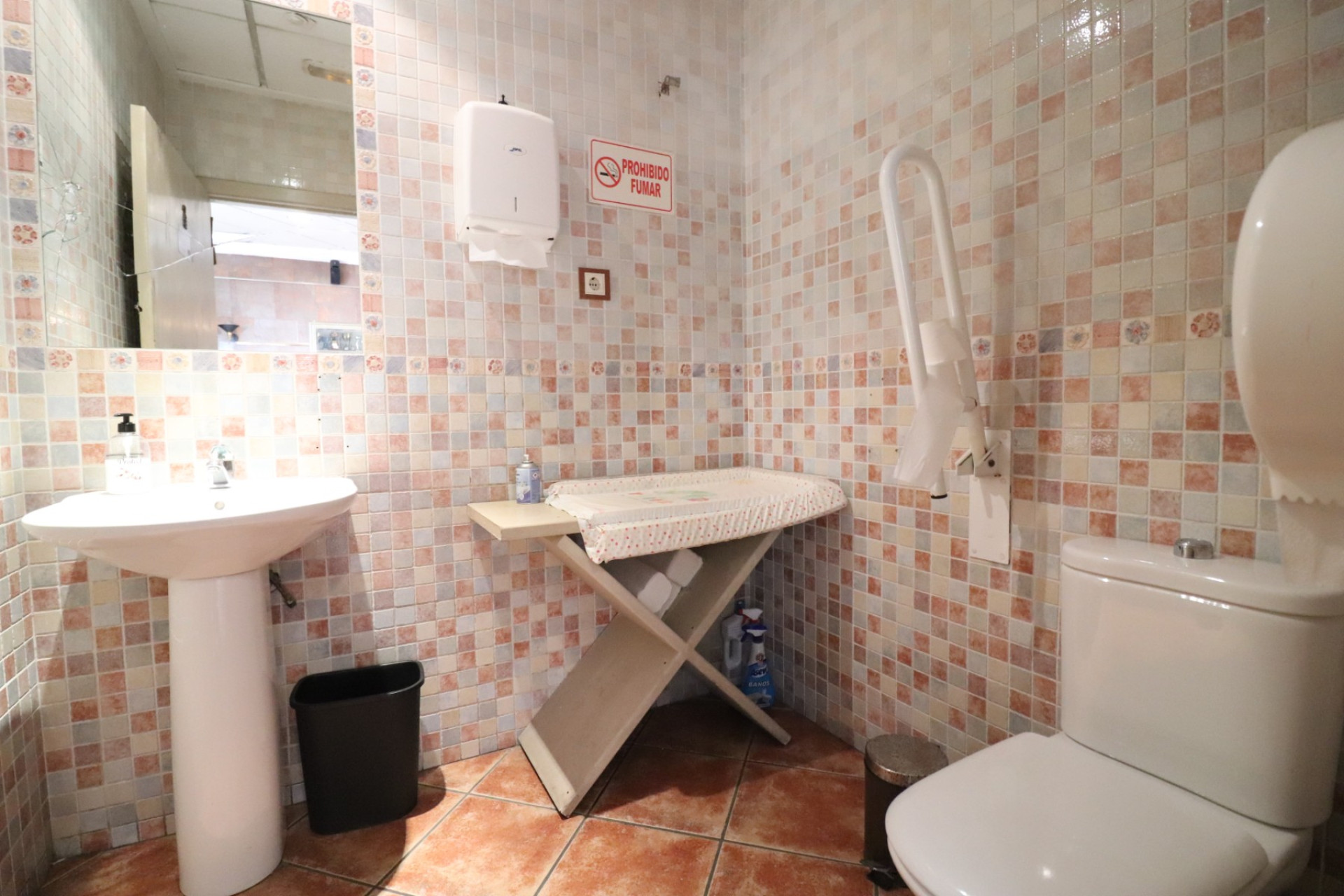 Resale - Commercial -
Formentera del Segura - Formentera - Village