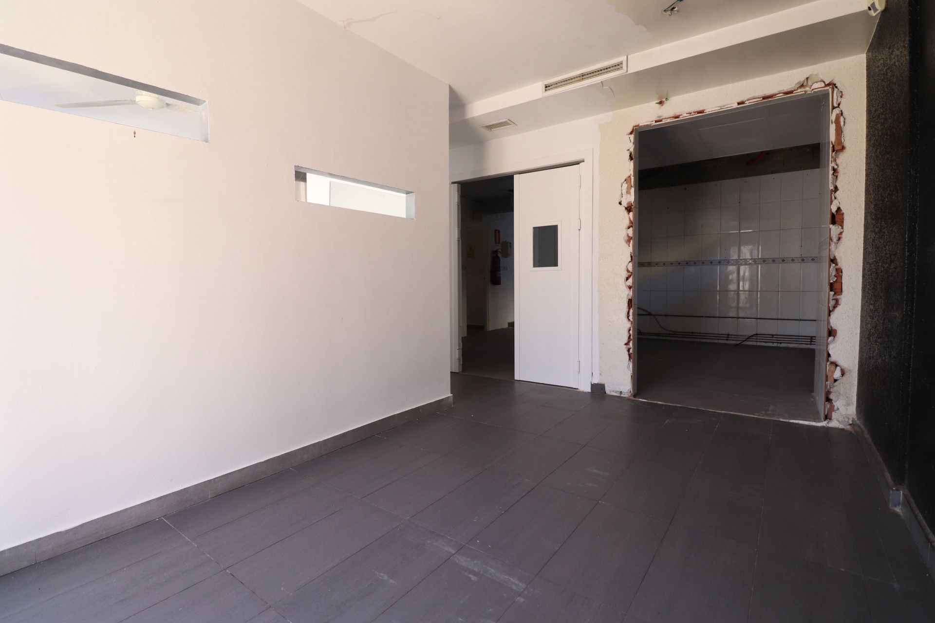 Resale - Commercial (Freehold) -
Ciudad Quesada - La Marquesa