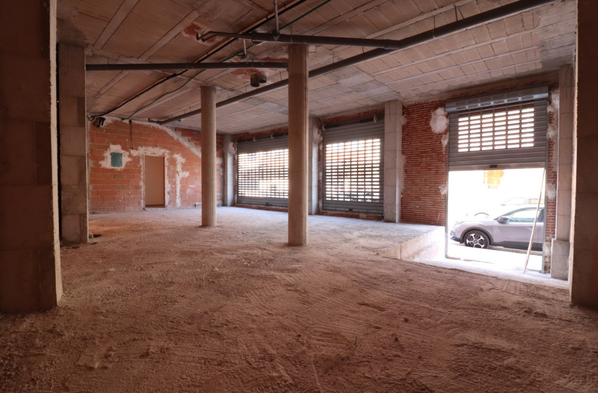 Resale - Commercial (Freehold) -
Rojales - Rojales - Village