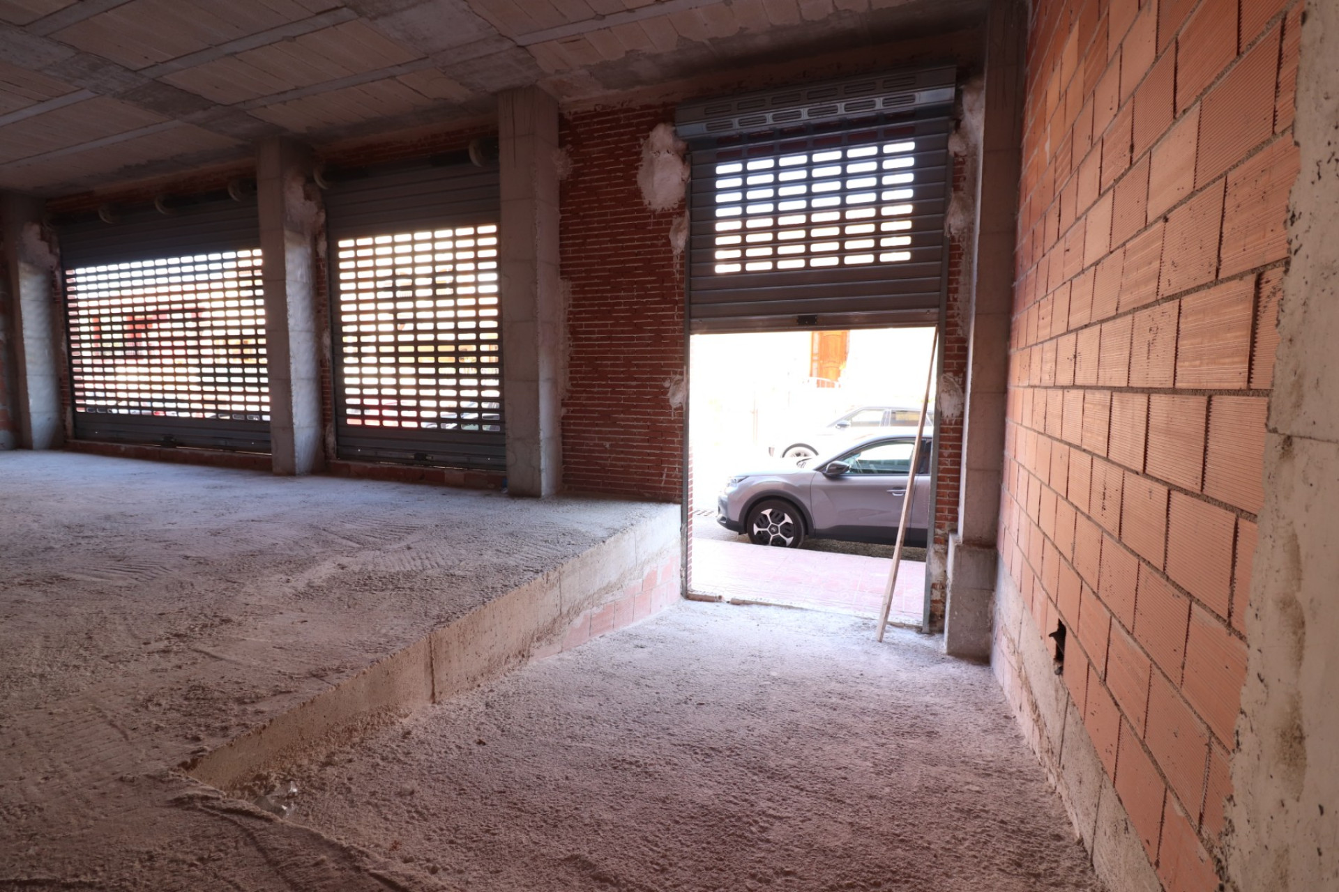 Resale - Commercial (Freehold) -
Rojales - Rojales - Village