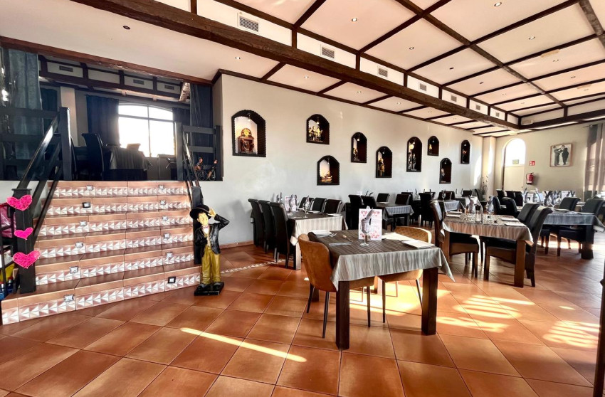 Resale - Commercial -
Guardamar del Segura - Guardamar