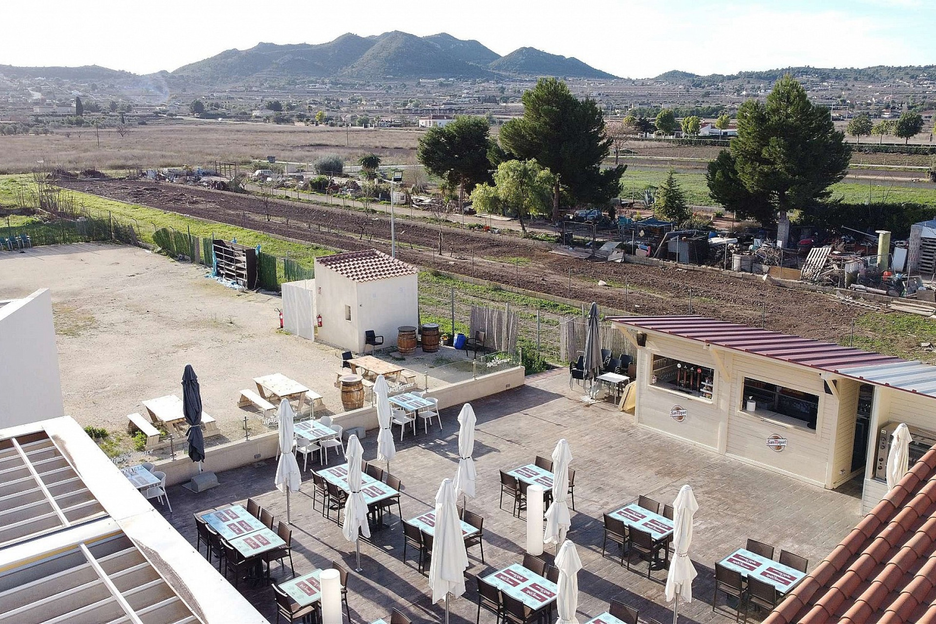 Resale - Commercial -
Hondón de los Fráiles