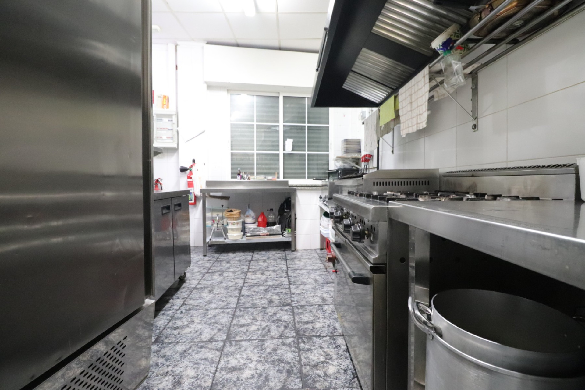 Resale - Commercial (Leasehold) -
Catral - Catral - Town