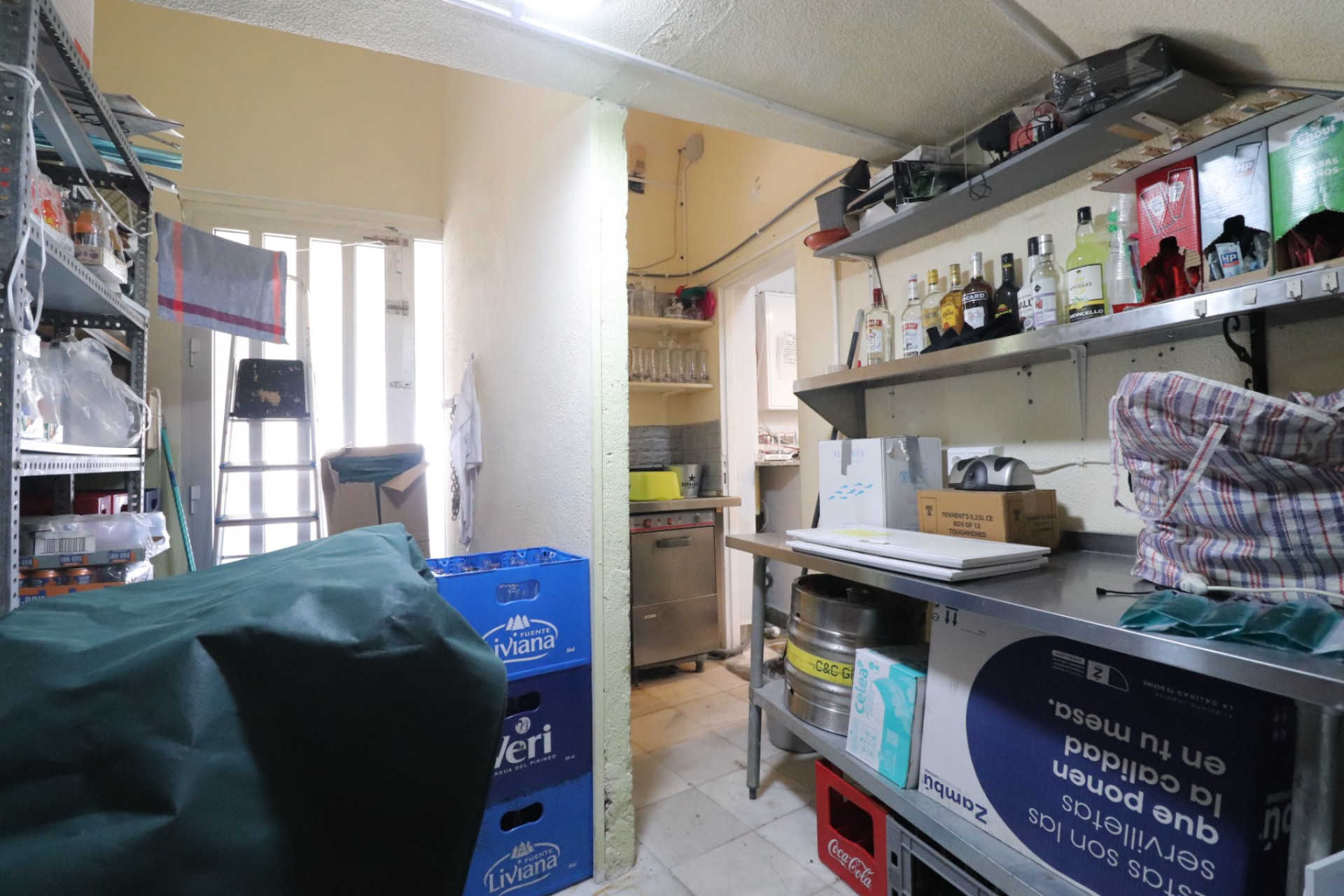 Resale - Commercial (Leasehold) -
Catral - Catral - Town