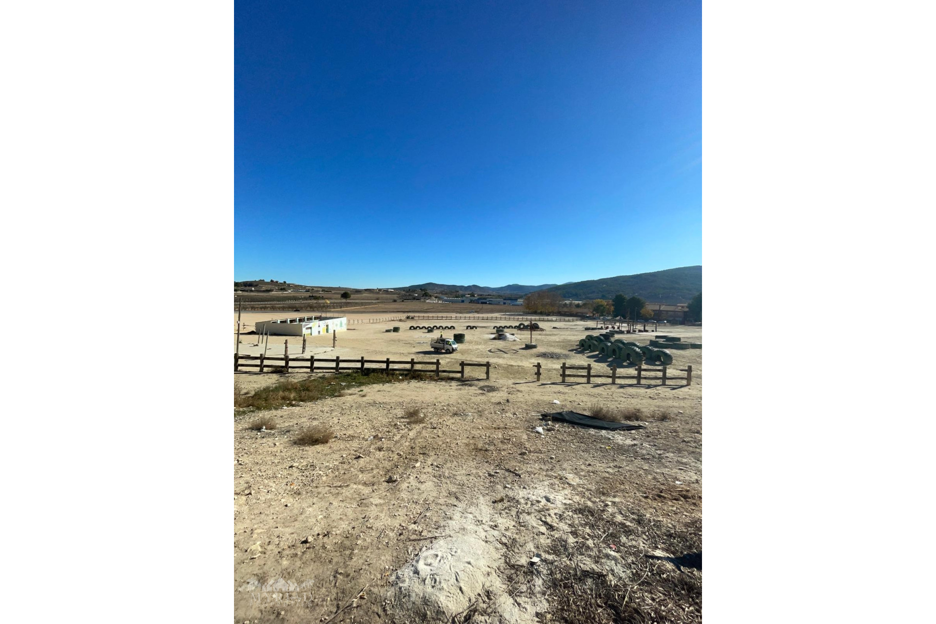 Resale - Commercial -
Pinoso - Pinoso Alicante