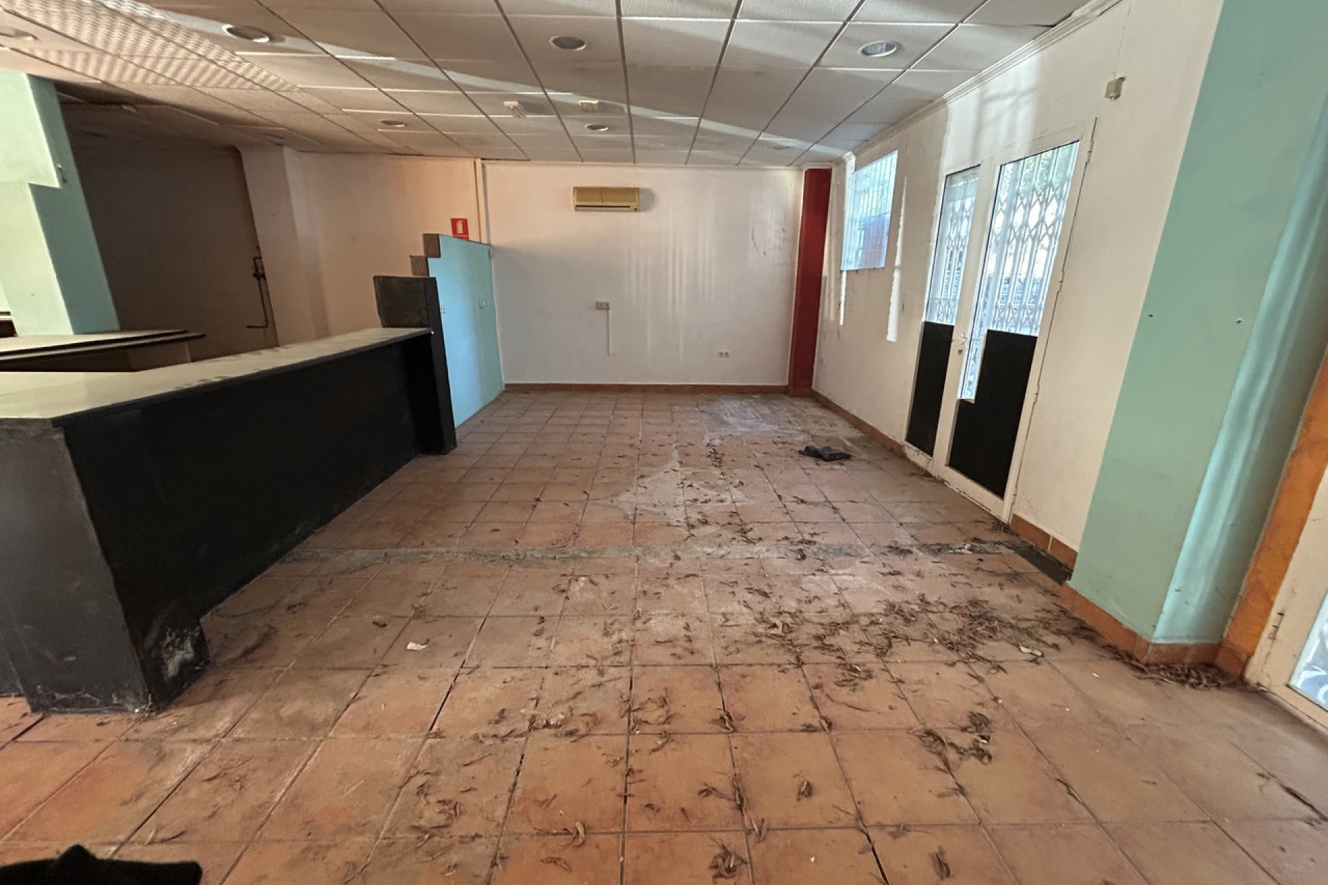 Resale - Commercial -
Villamartín