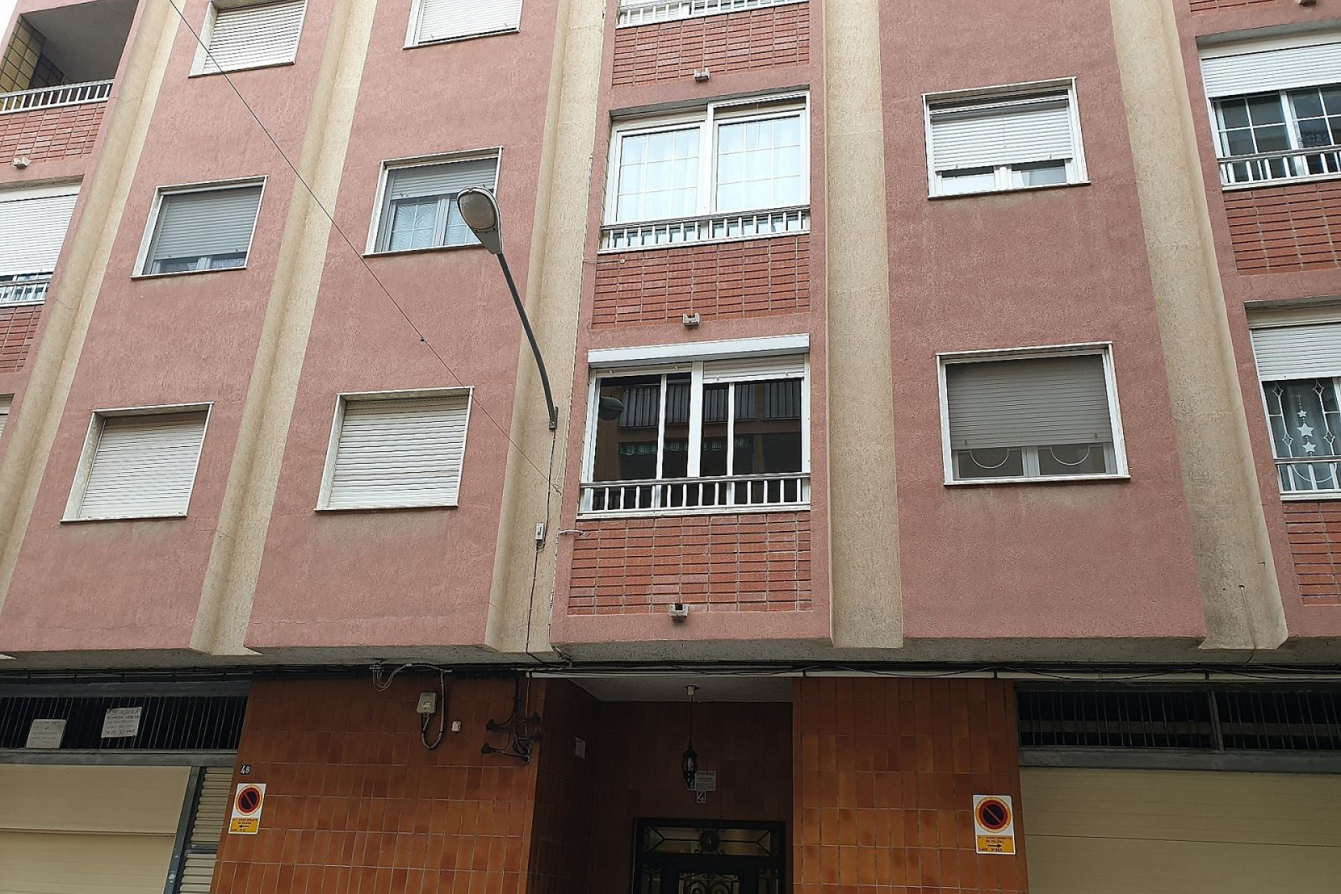 Resale - Commercial -
Villena