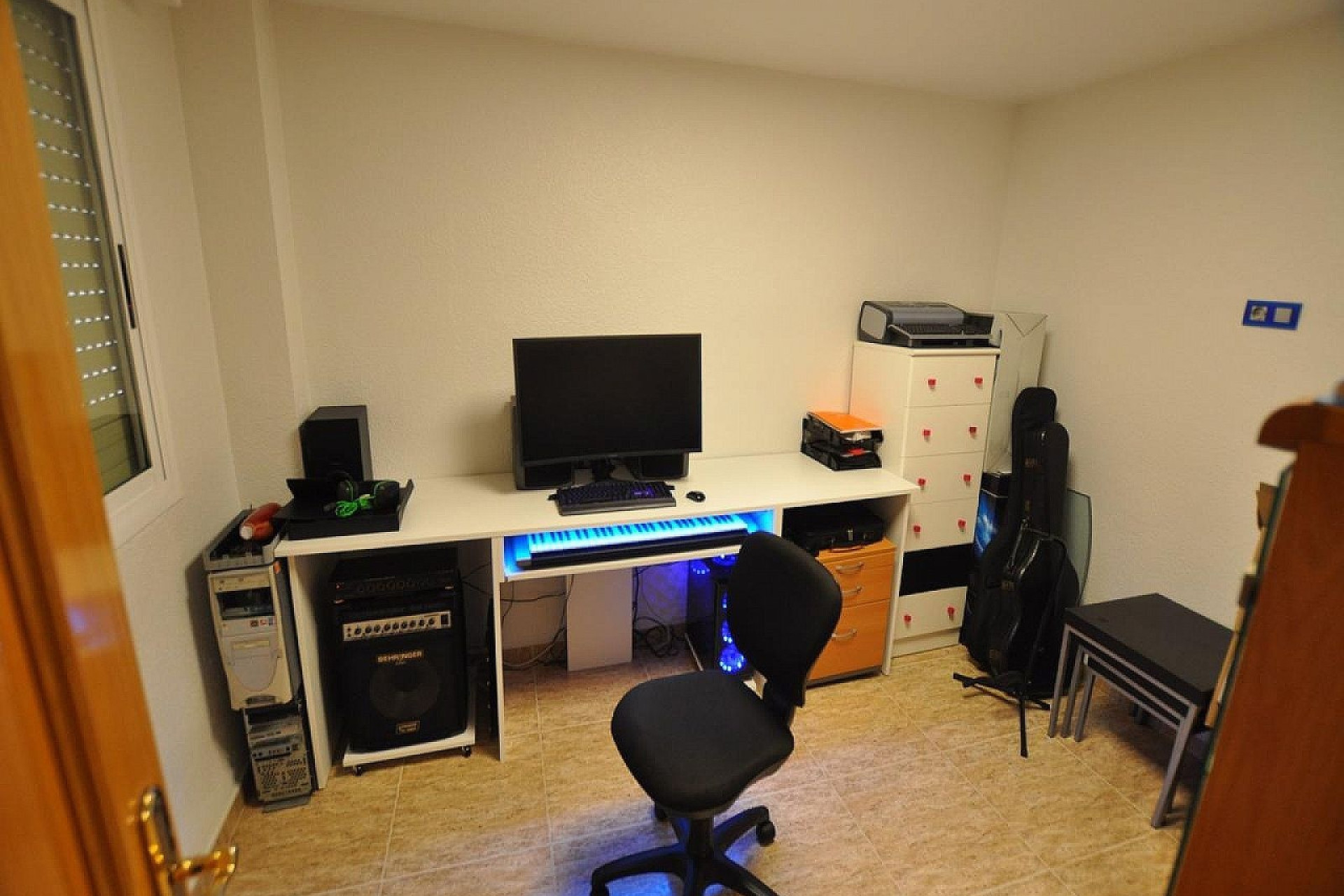 Resale - Commercial -
Villena