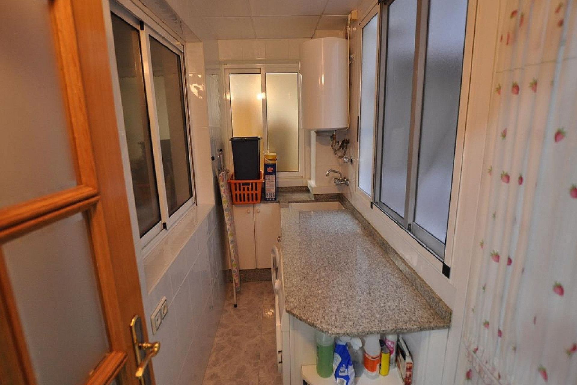 Resale - Commercial -
Villena