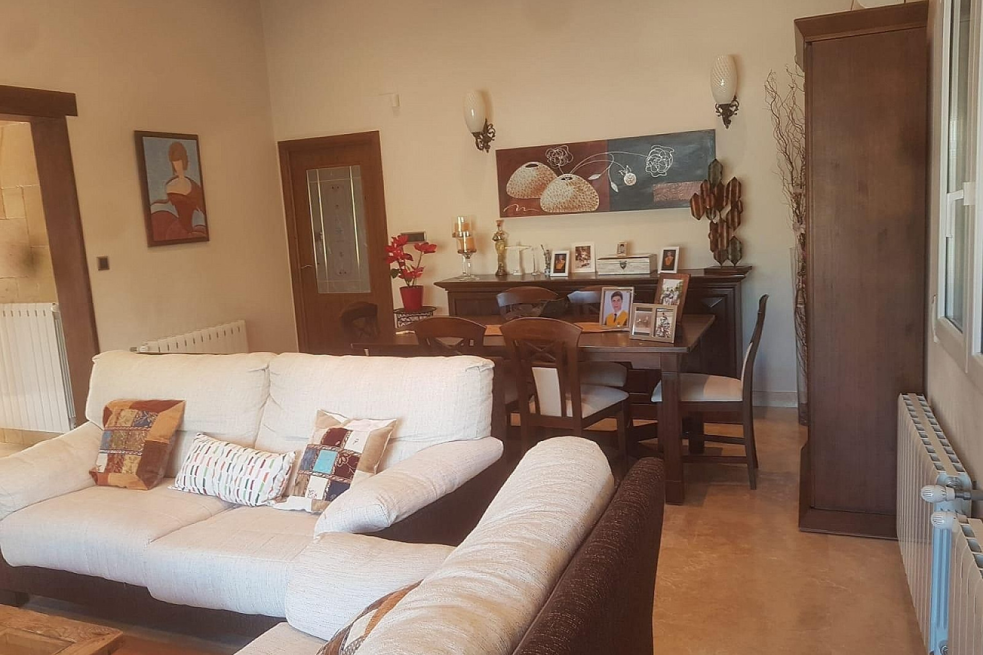 Resale - Detached Villa -
Novelda