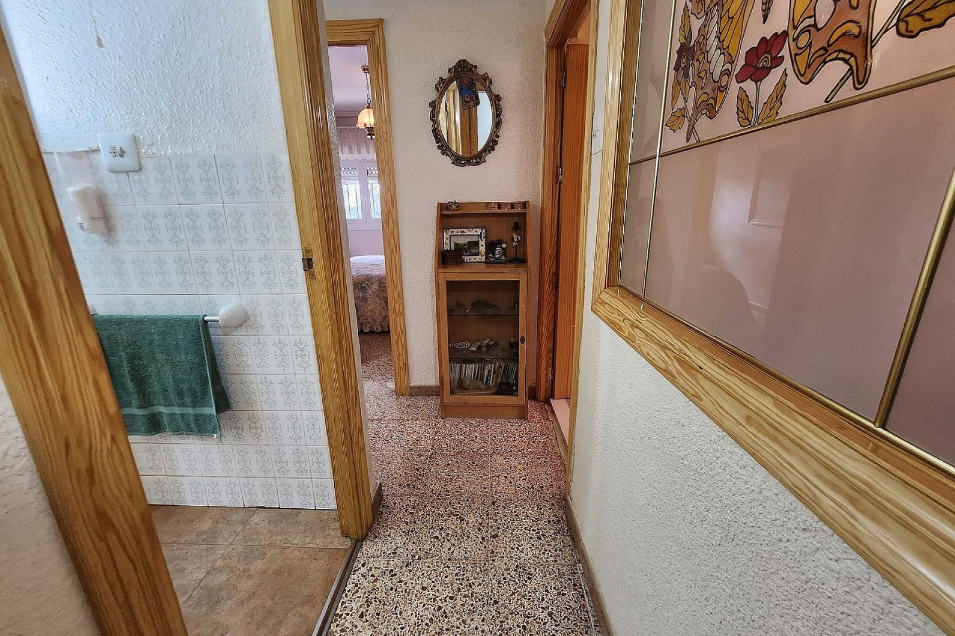 Resale - Detached Villa -
Sax