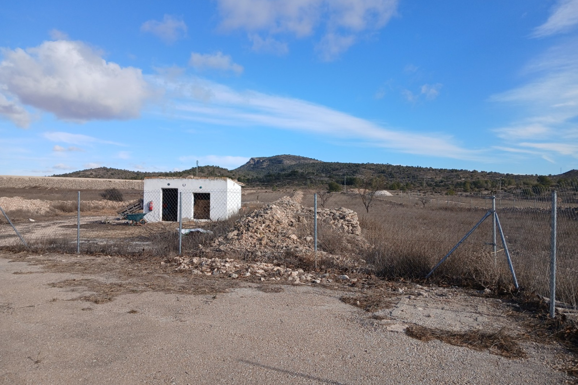 Resale - Equestrian property -
Monovar