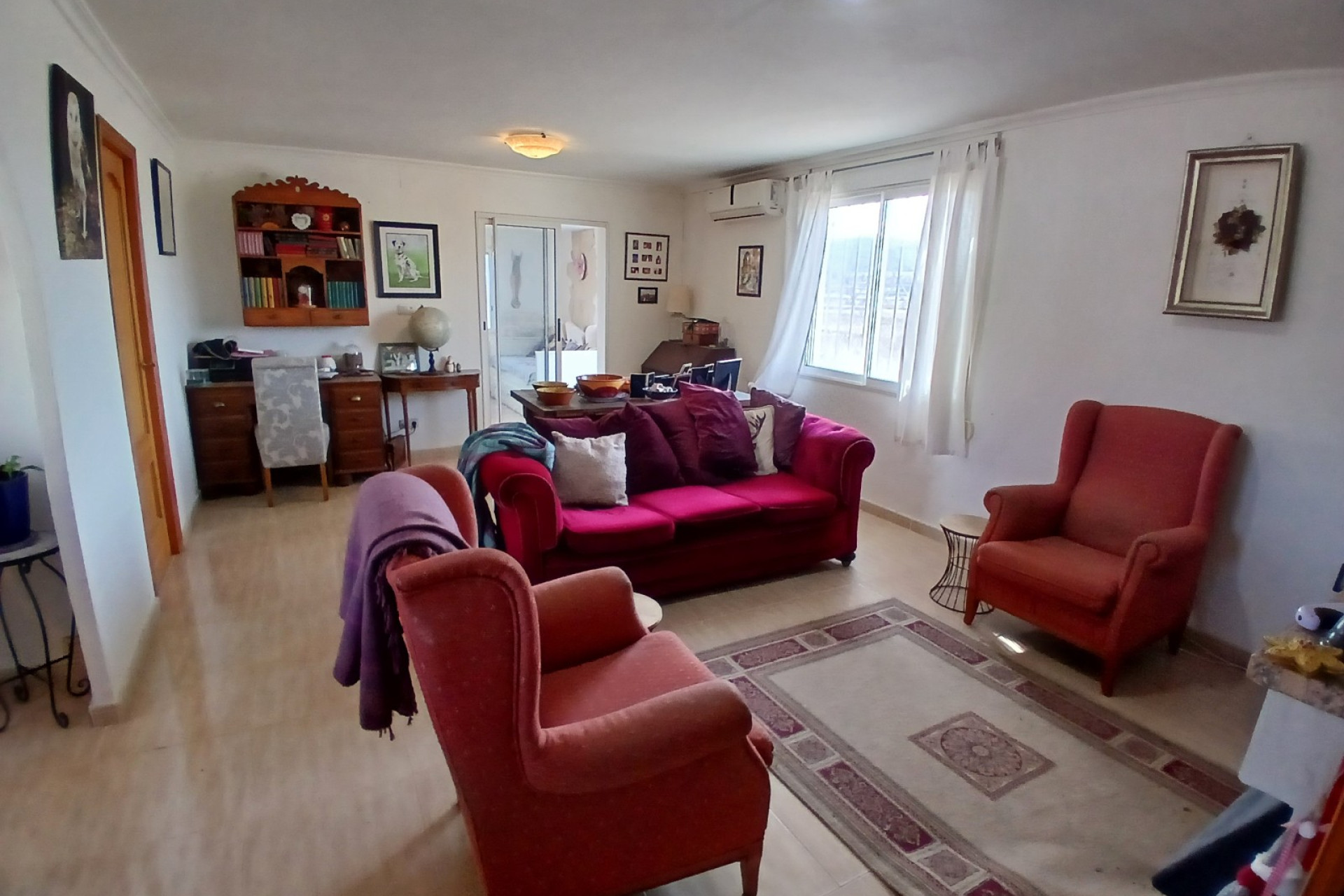 Resale - Equestrian property -
Monovar