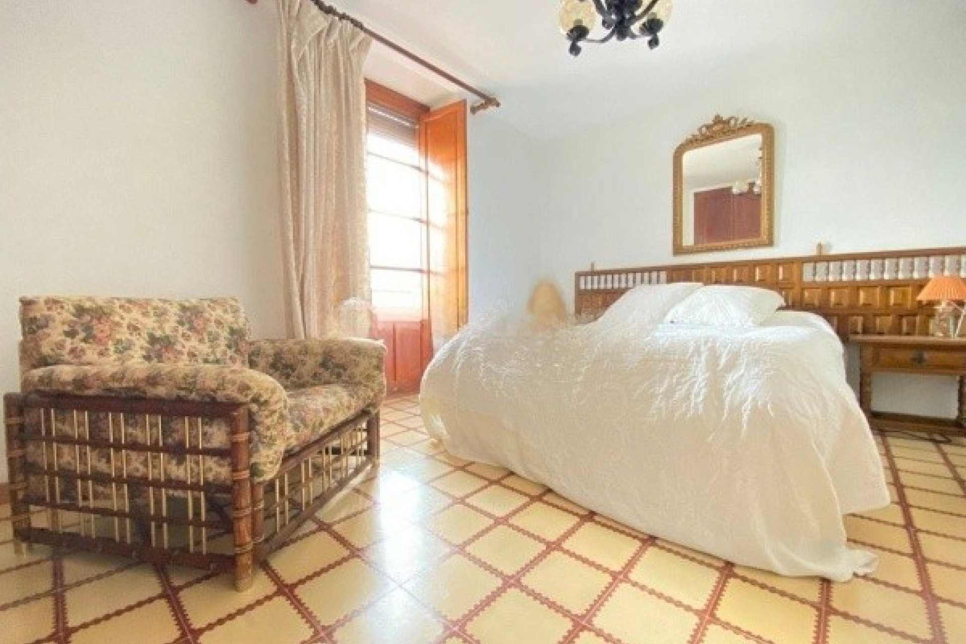 Resale - Equestrian property -
Penàguila - Alicante