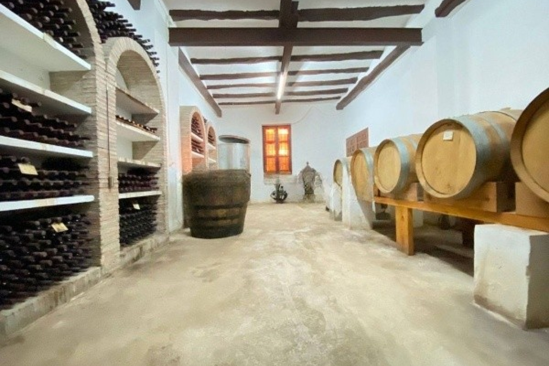 Resale - Equestrian property -
Penàguila - Alicante