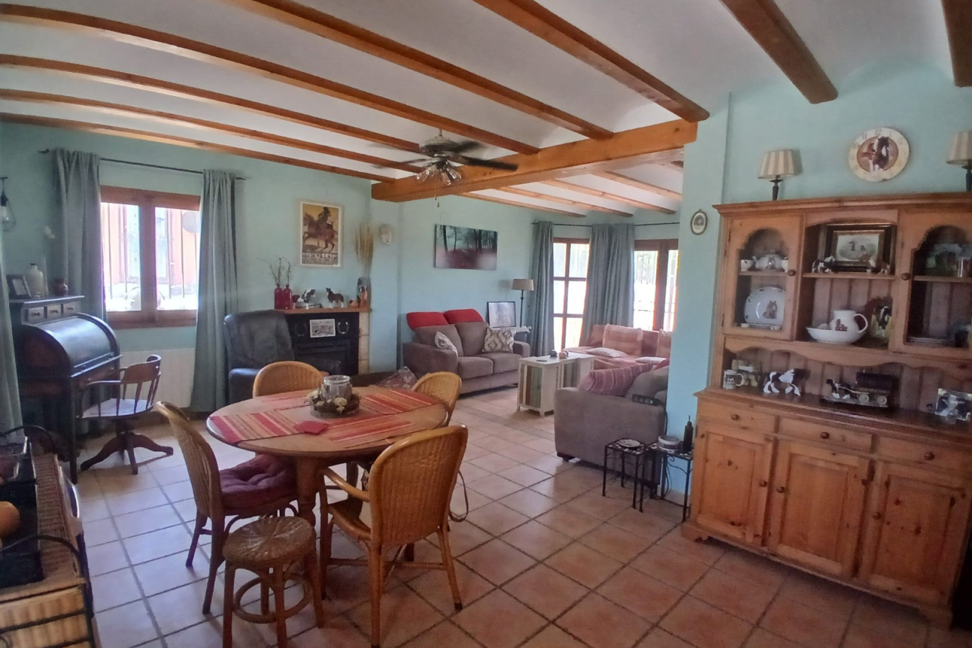 Resale - Equestrian property -
Zarra