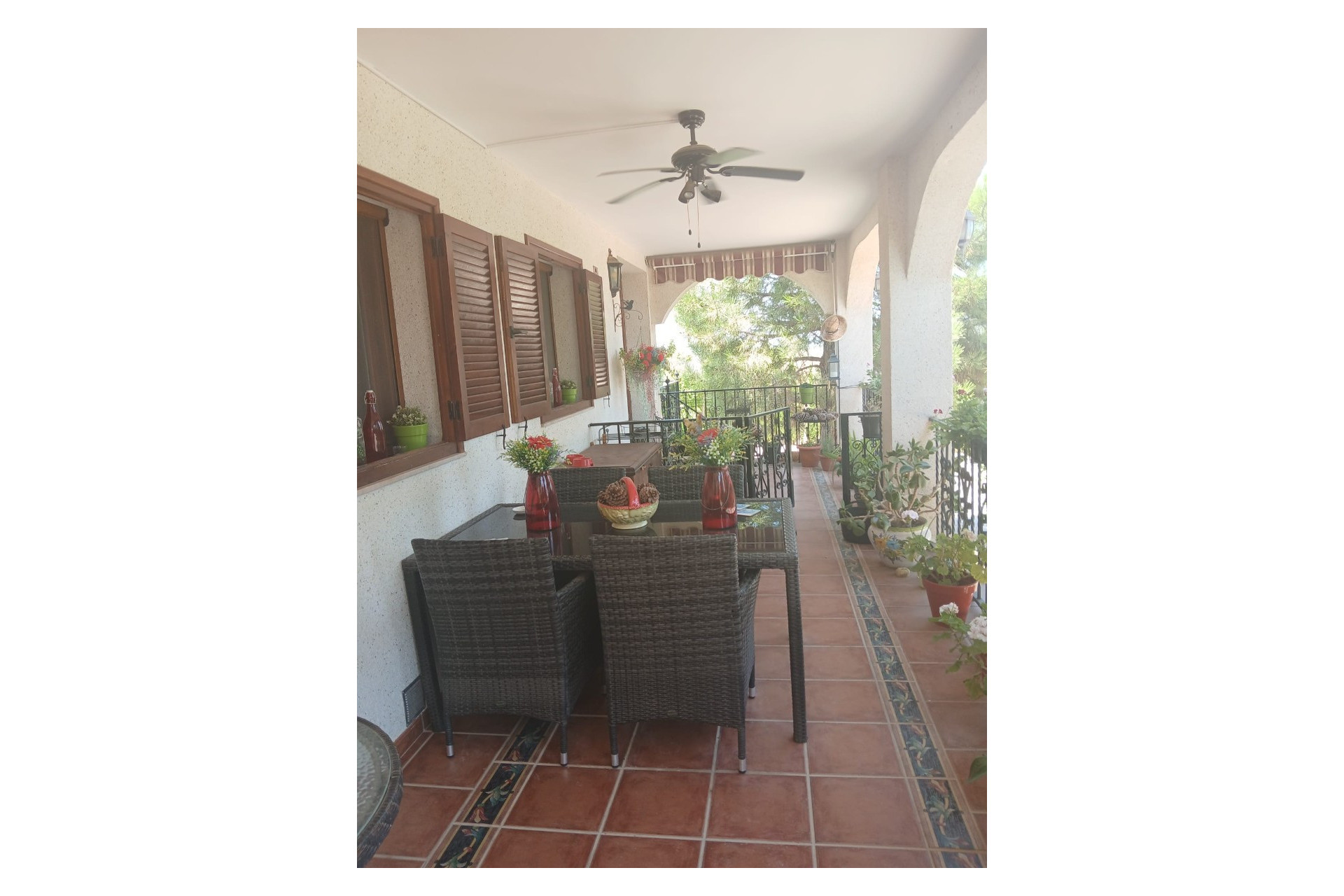 Resale - Equestrian property -
Zarra