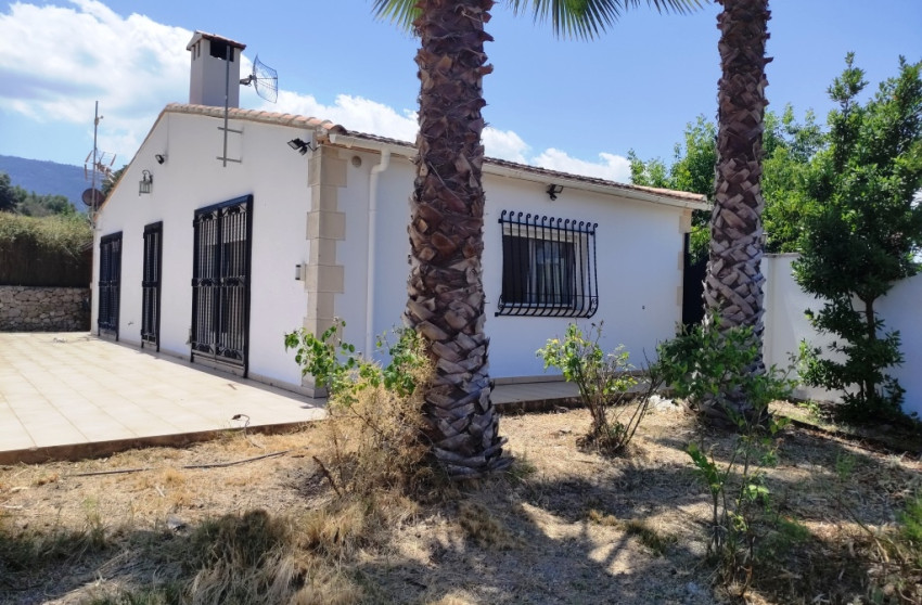 Resale - Finca - Country Property -
Agres