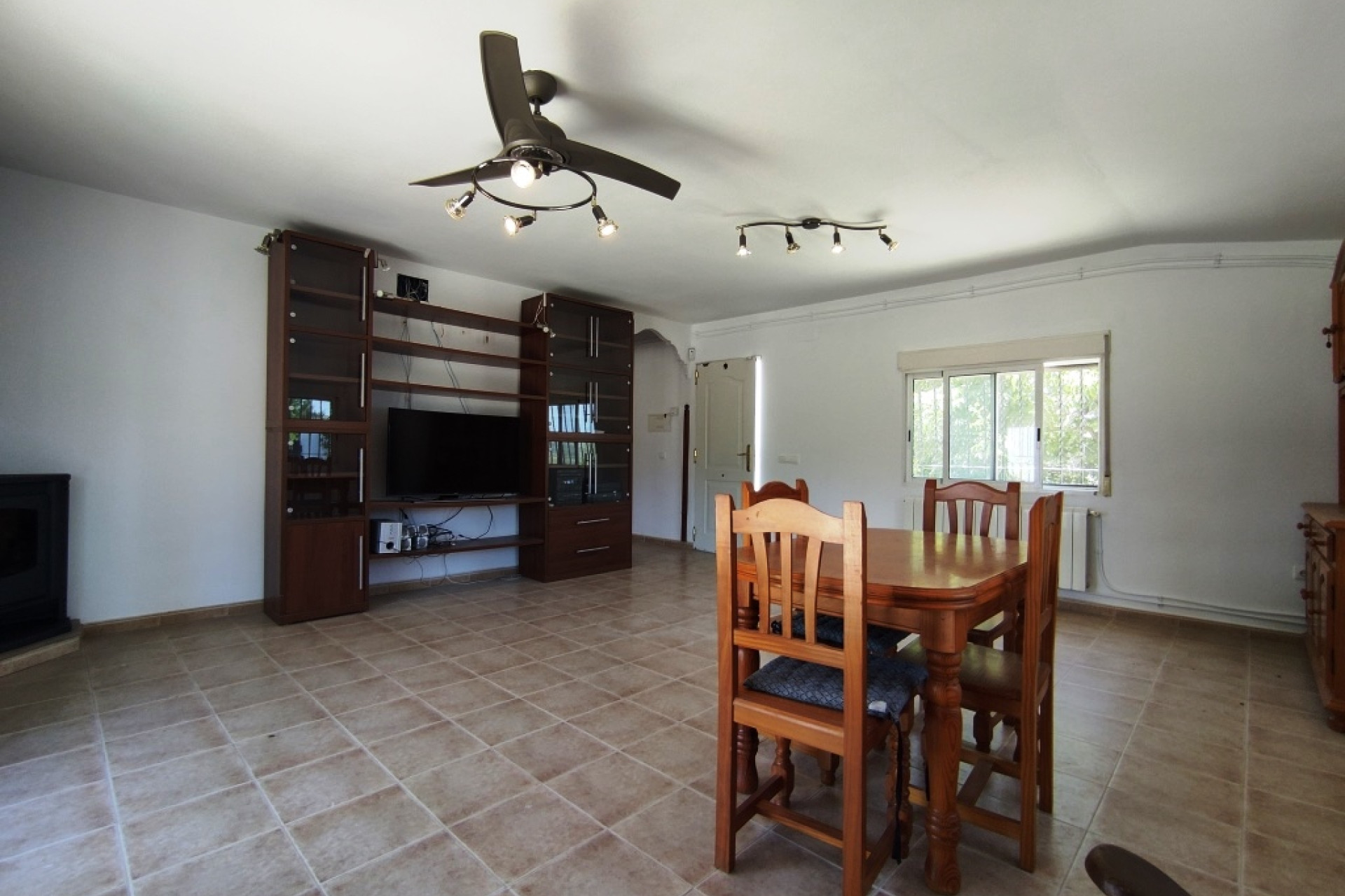 Resale - Finca - Country Property -
Agres