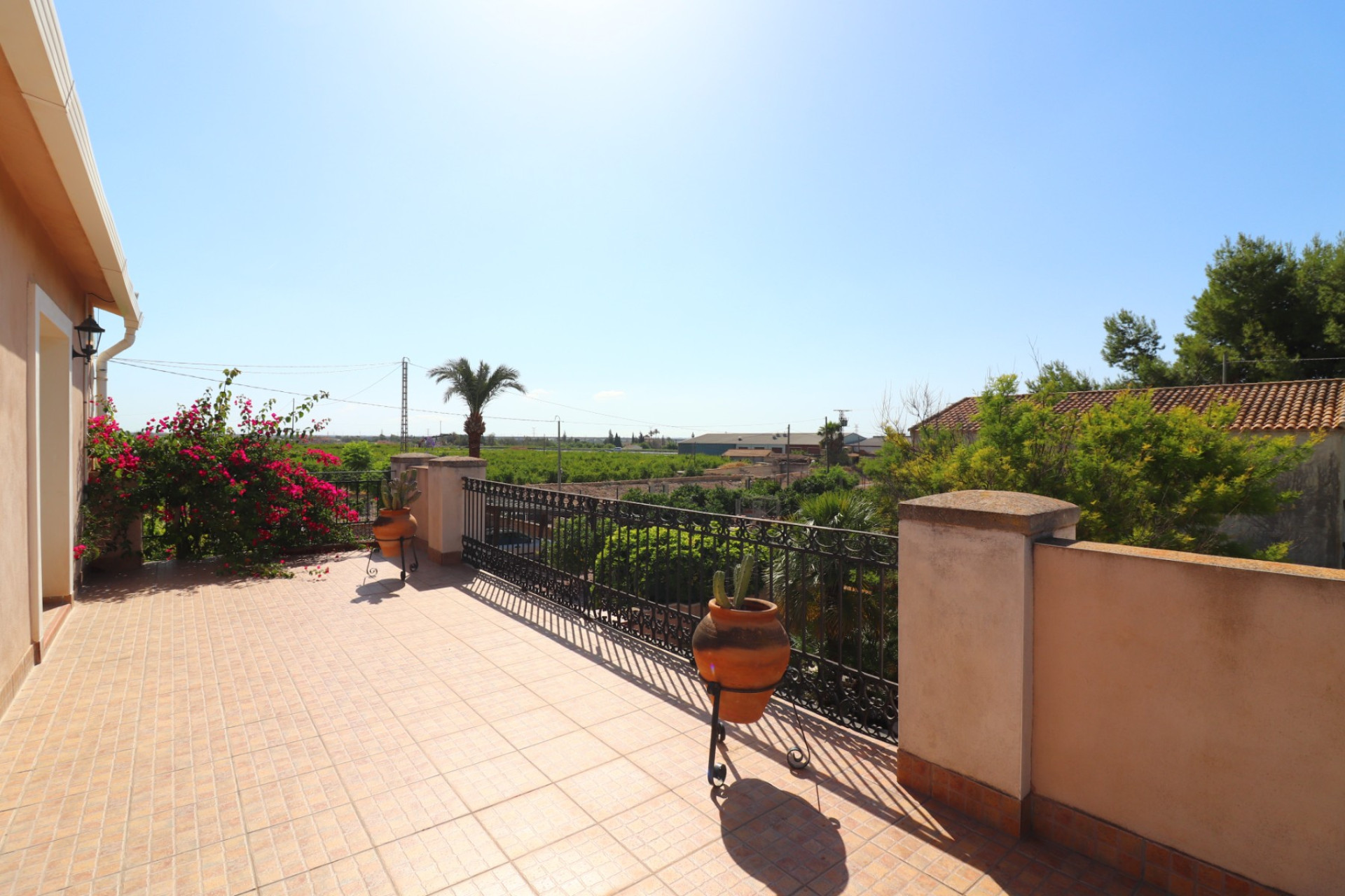 Resale - Finca - Country Property -
Albatera - Albatera - Country