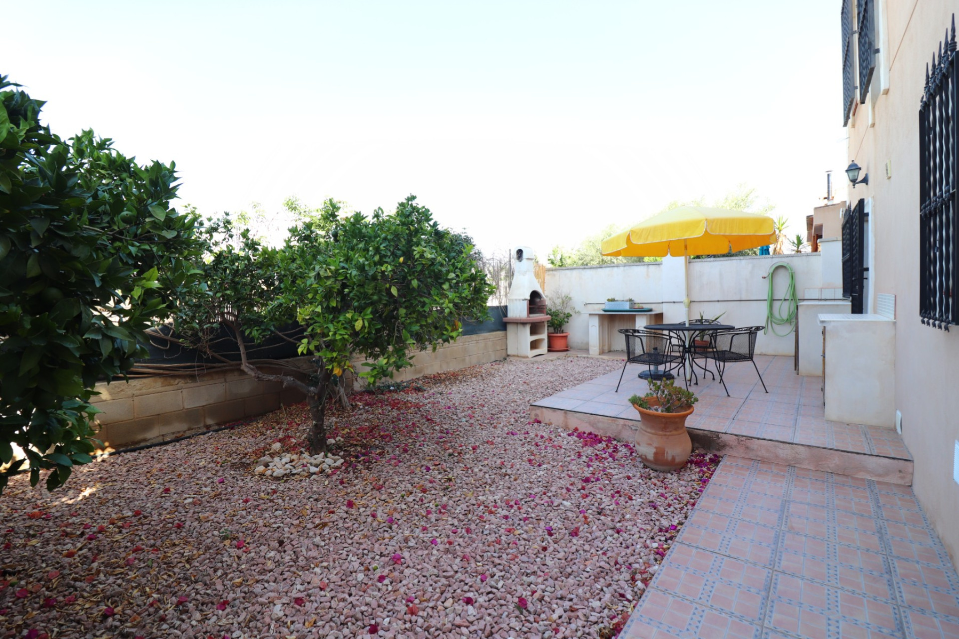 Resale - Finca - Country Property -
Albatera - Albatera - Country