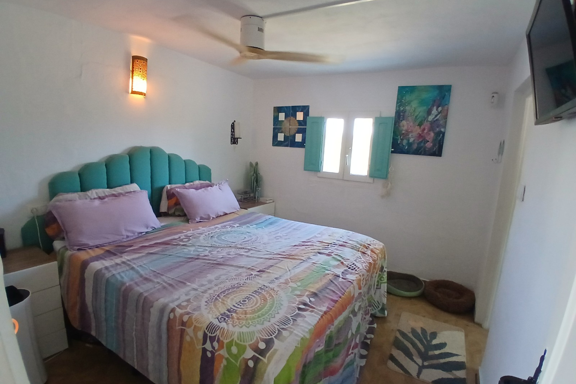 Resale - Finca / Country Property -
Ayora