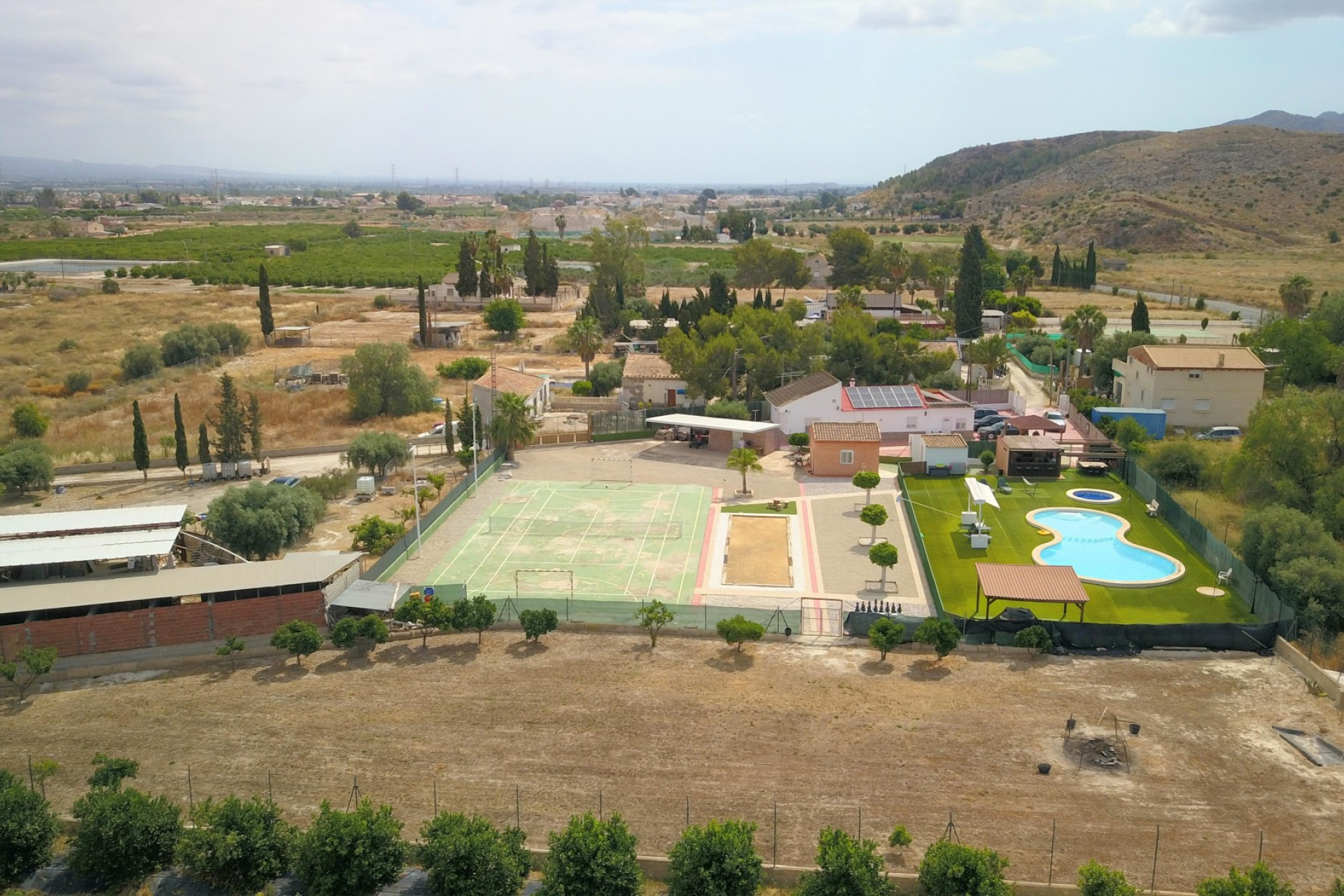 Resale - Finca - Country Property -
Benferri - Benferri - Country