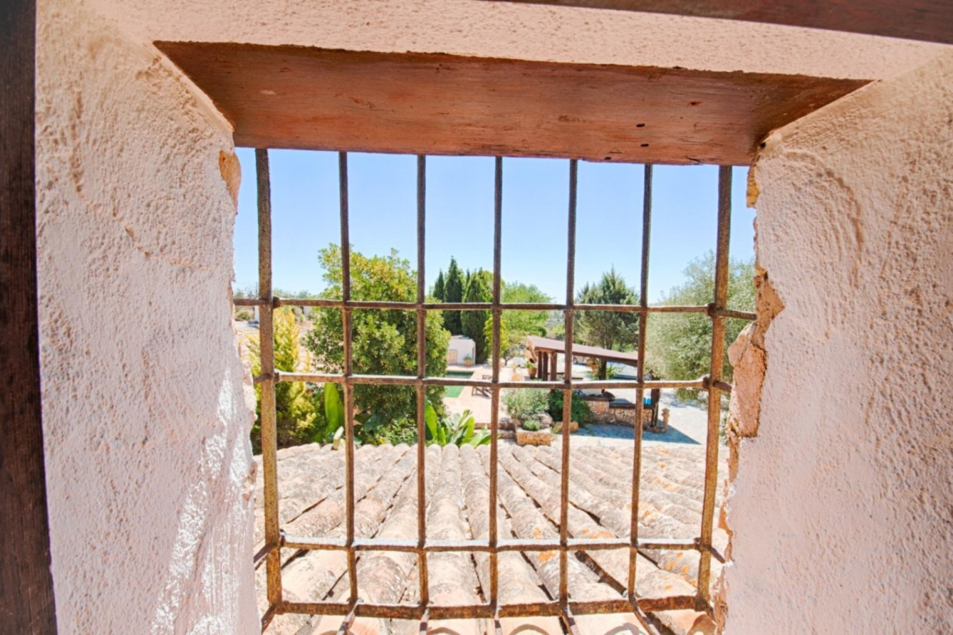 Resale - Finca / Country Property -
Benissa