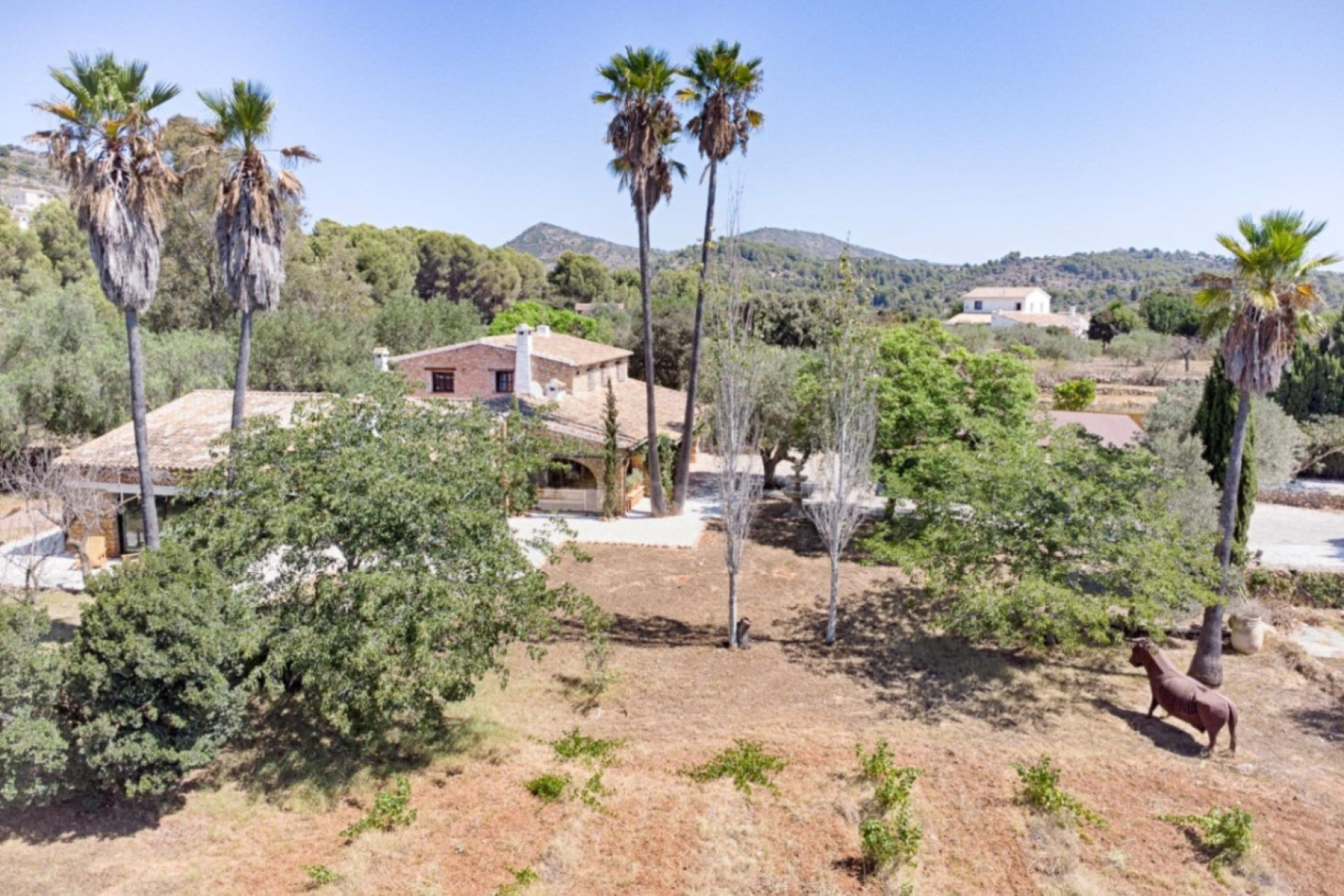 Resale - Finca / Country Property -
Benissa