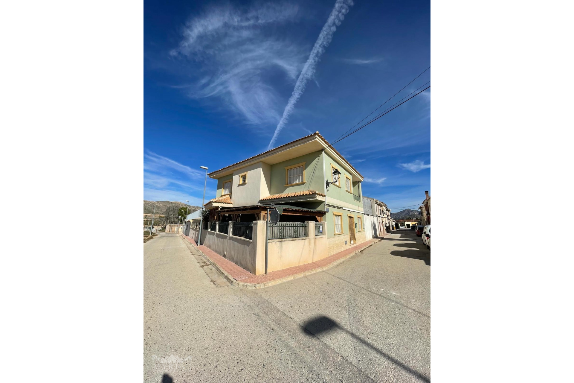 Resale - Finca / Country Property -
Canada De La Lena - Canada de la Lena Murcia