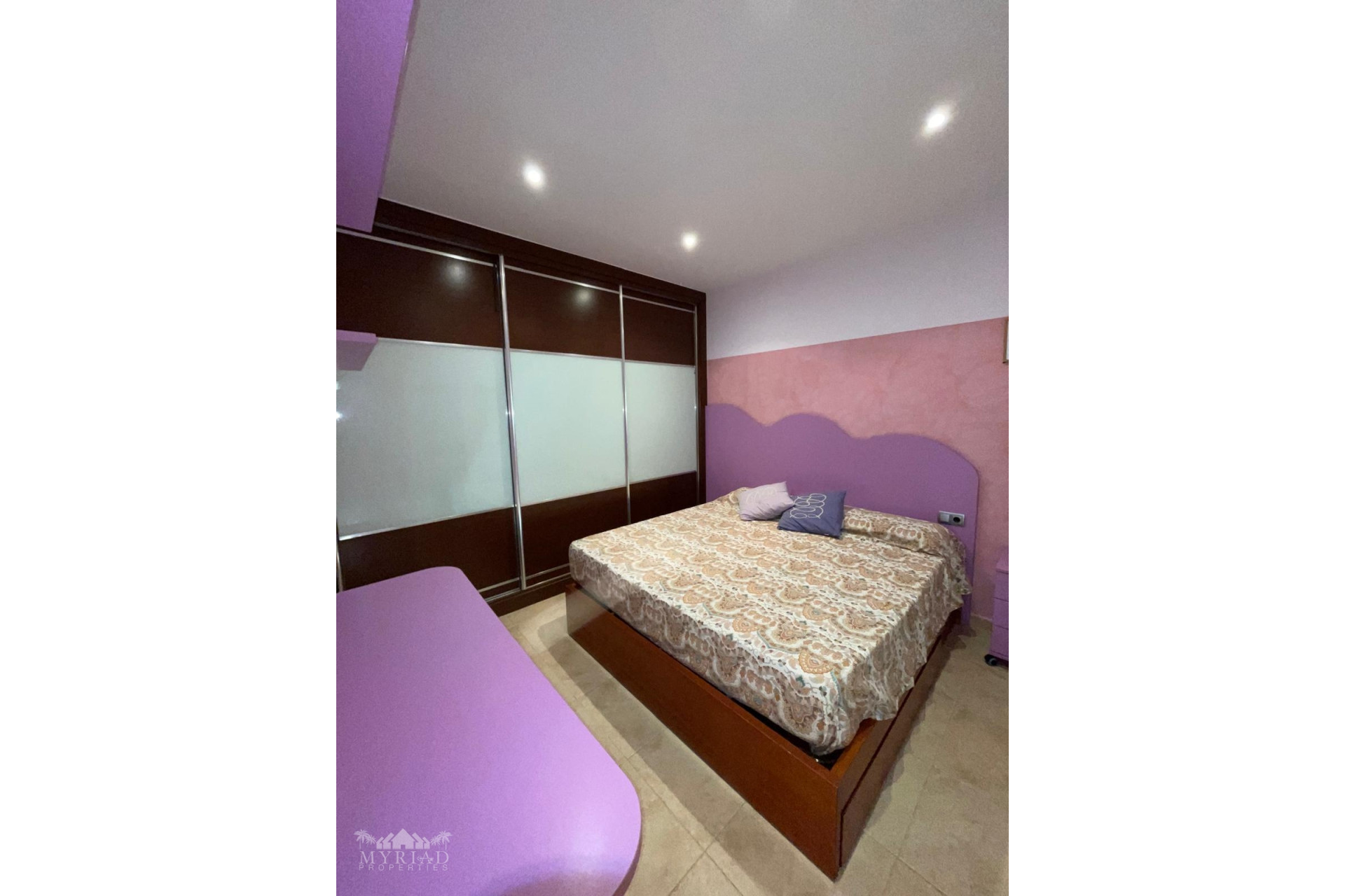 Resale - Finca / Country Property -
Canada De La Lena - Canada de la Lena Murcia