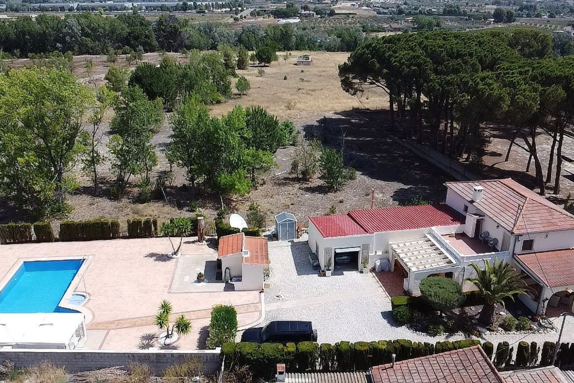 Resale - Finca / Country Property -
Castalla
