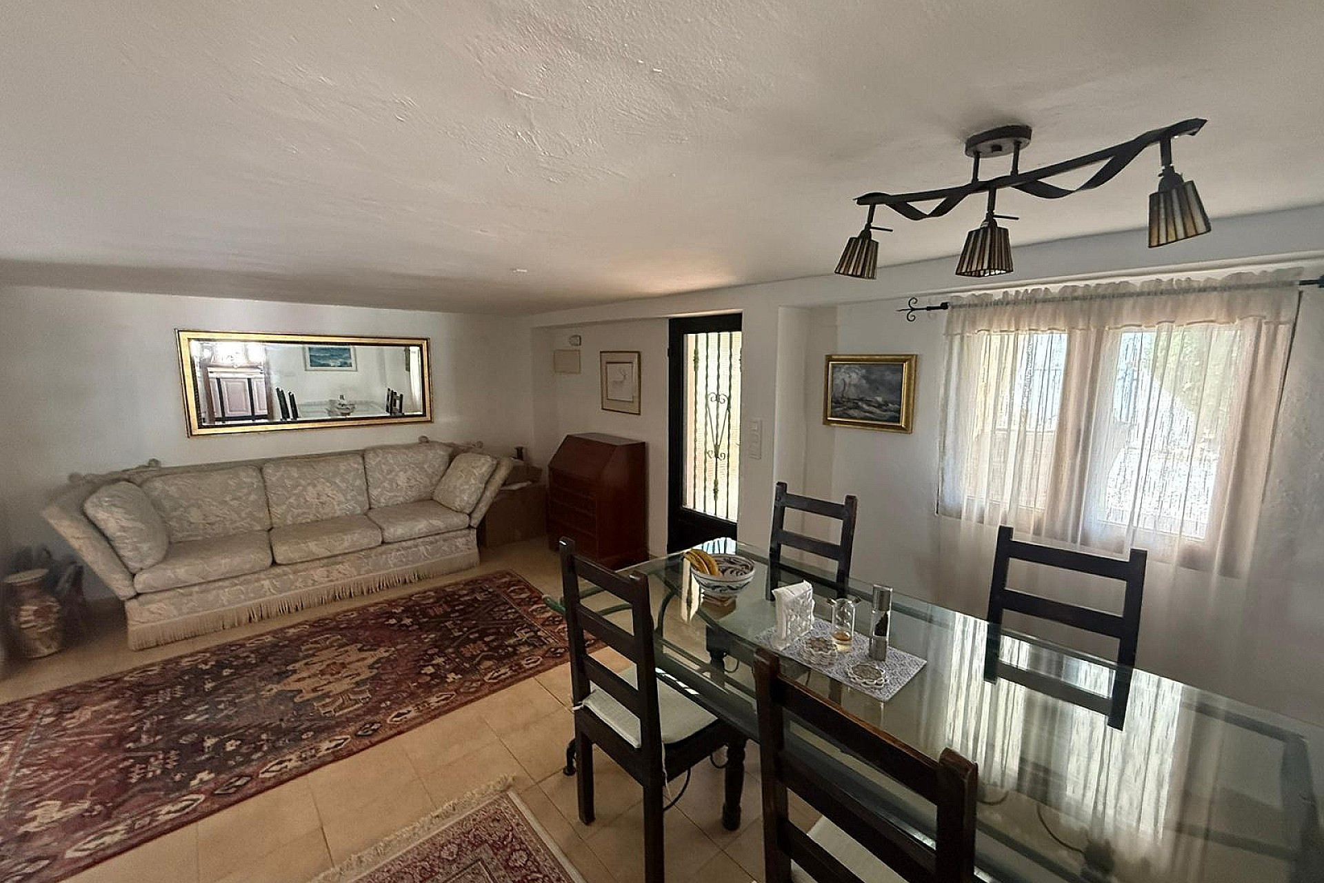 Resale - Finca / Country Property -
Castalla