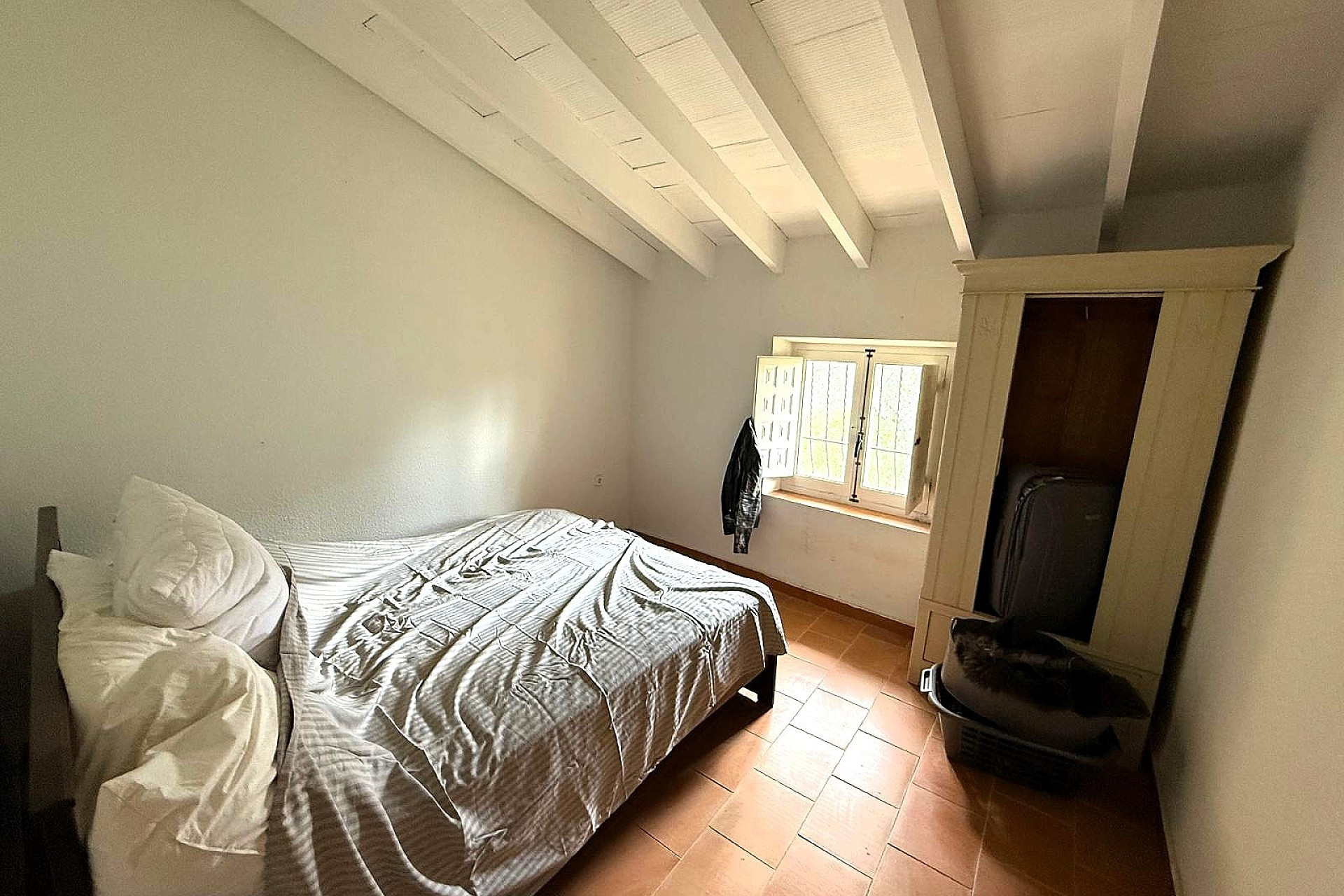 Resale - Finca / Country Property -
Castalla