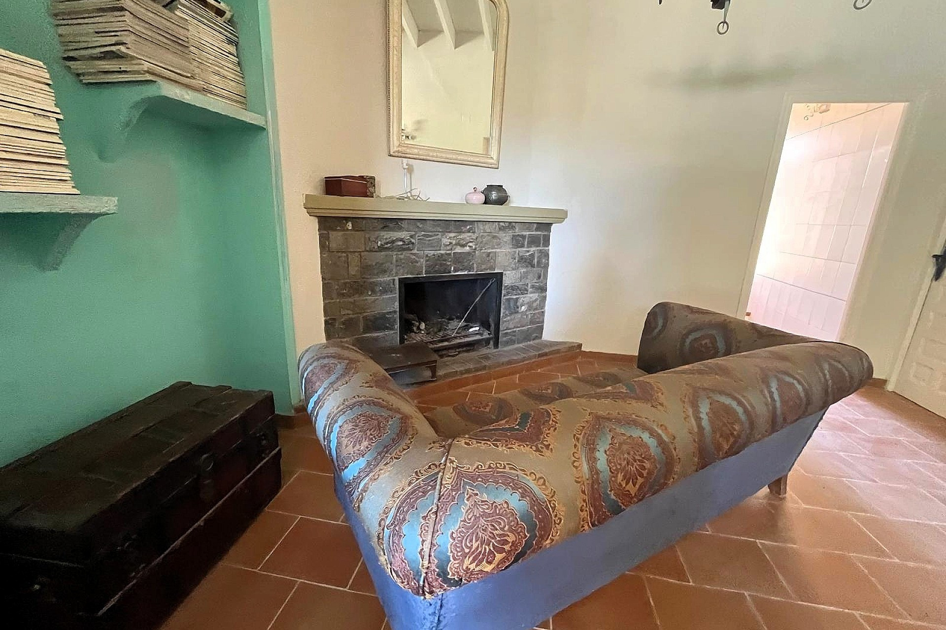 Resale - Finca / Country Property -
Castalla