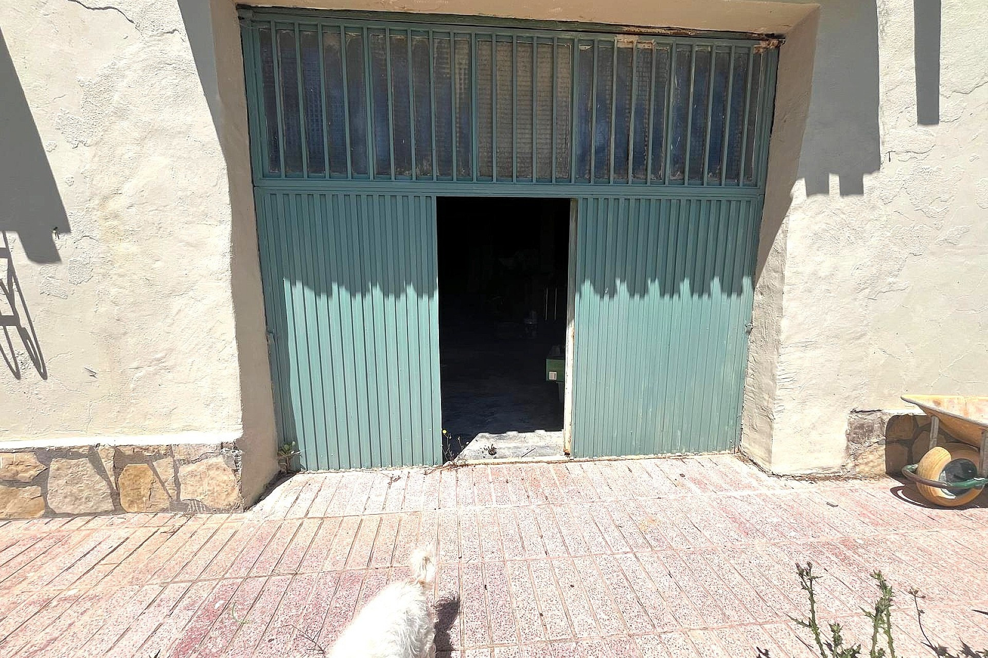 Resale - Finca / Country Property -
Castalla