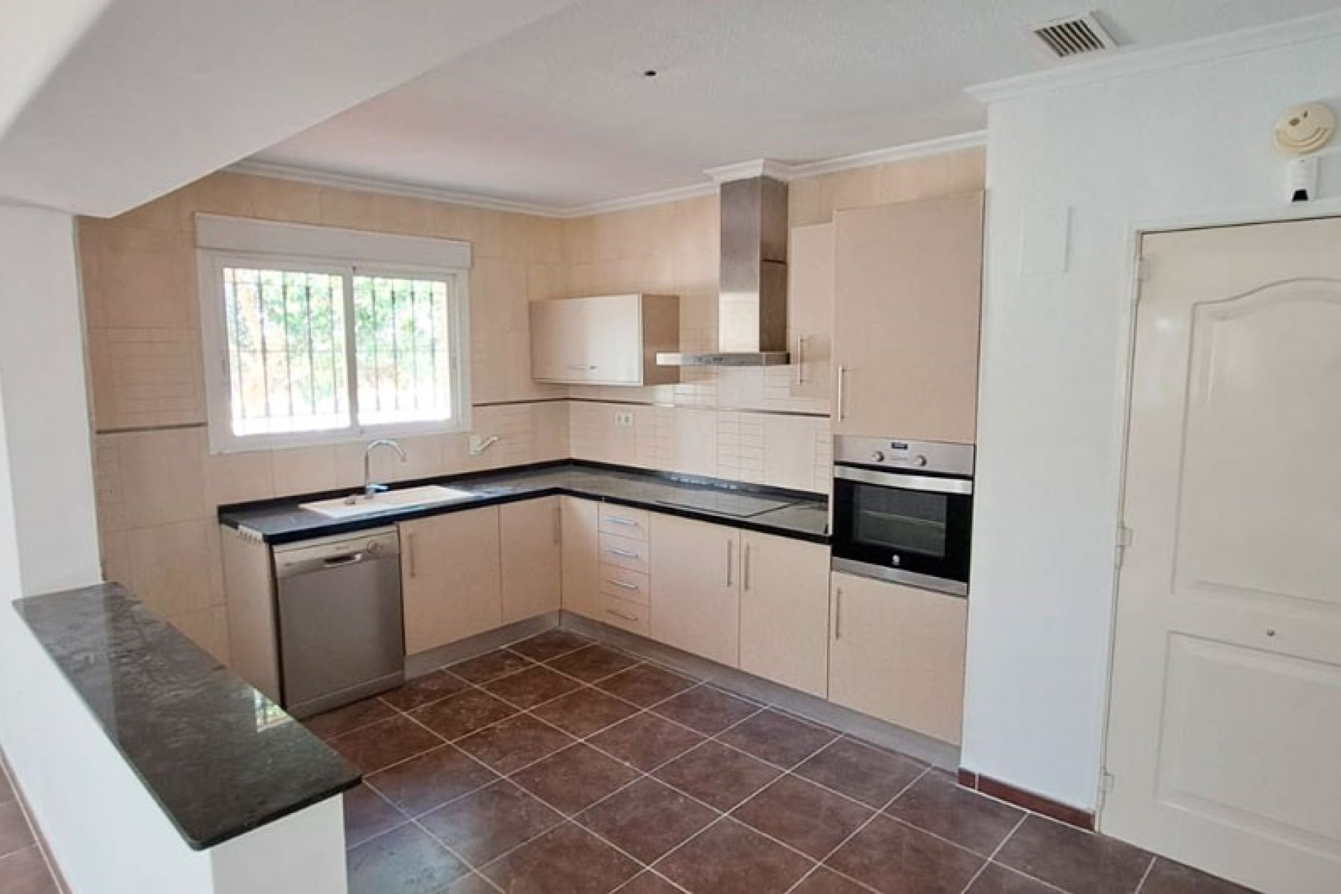 Resale - Finca / Country Property -
Catral - Catral - Country