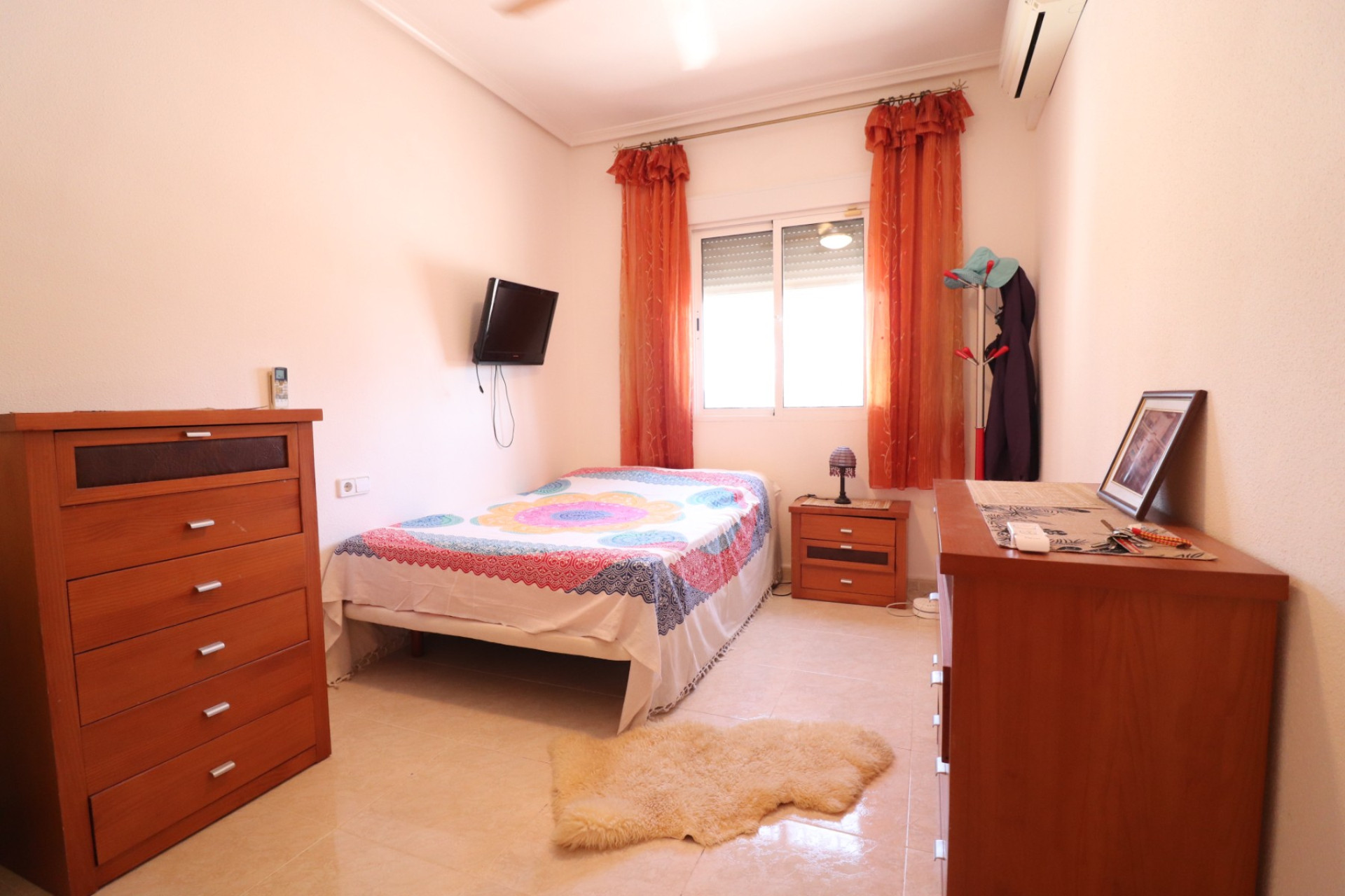 Resale - Finca / Country Property -
Catral - Catral - Country