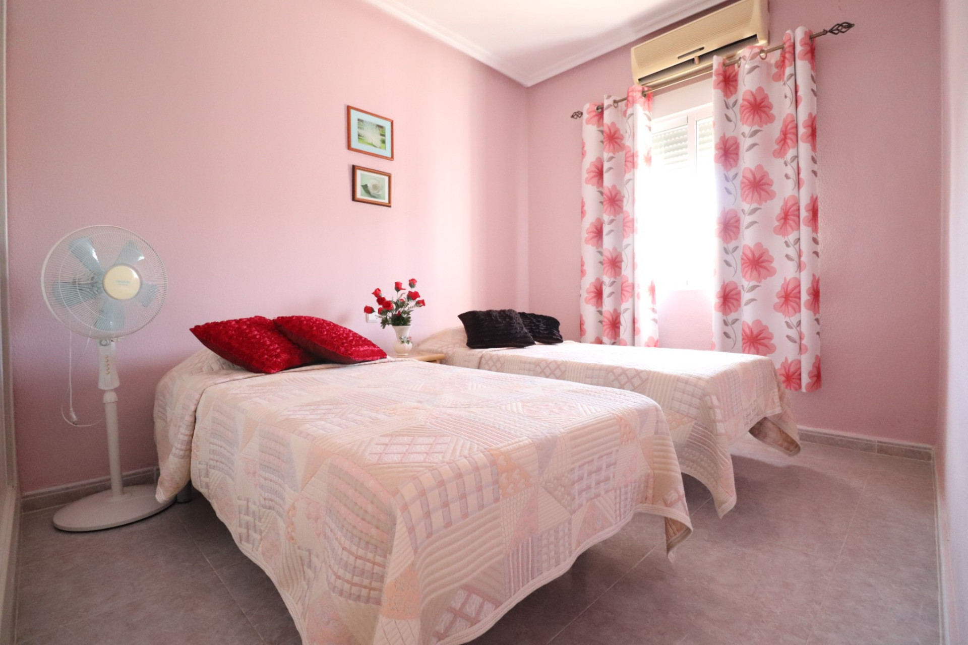 Resale - Finca / Country Property -
Catral - Catral - Country