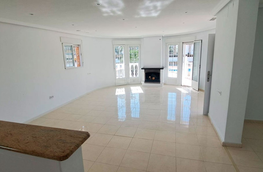 Resale - Finca - Country Property -
Catral - Catral - Country