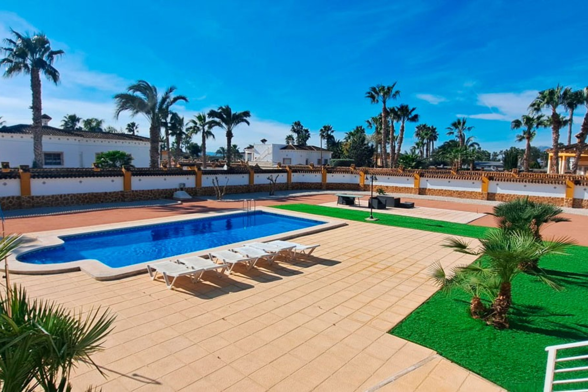 Resale - Finca - Country Property -
Catral - Catral - Country